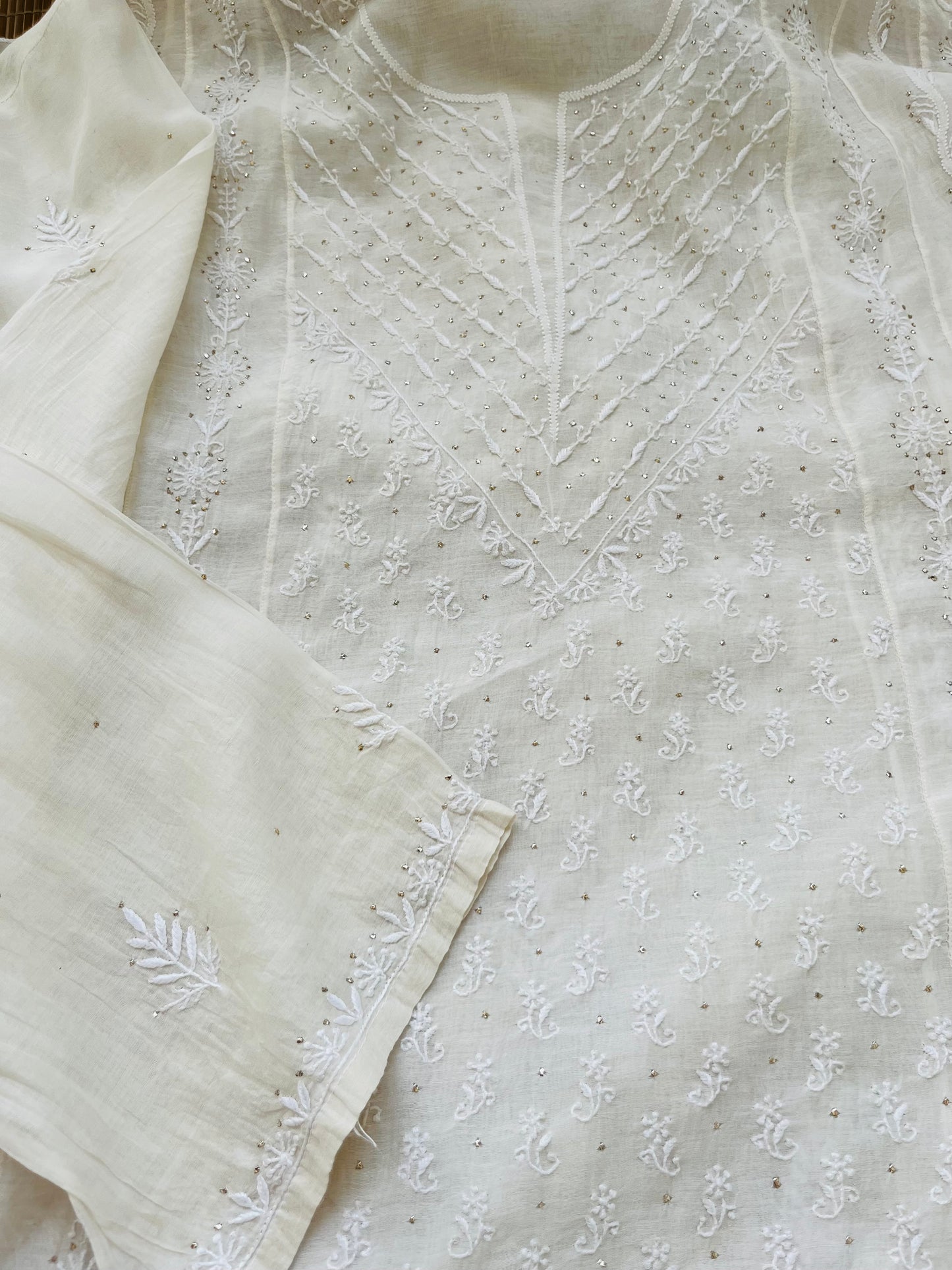 Chanderi Chikankari Kurta Dupatta