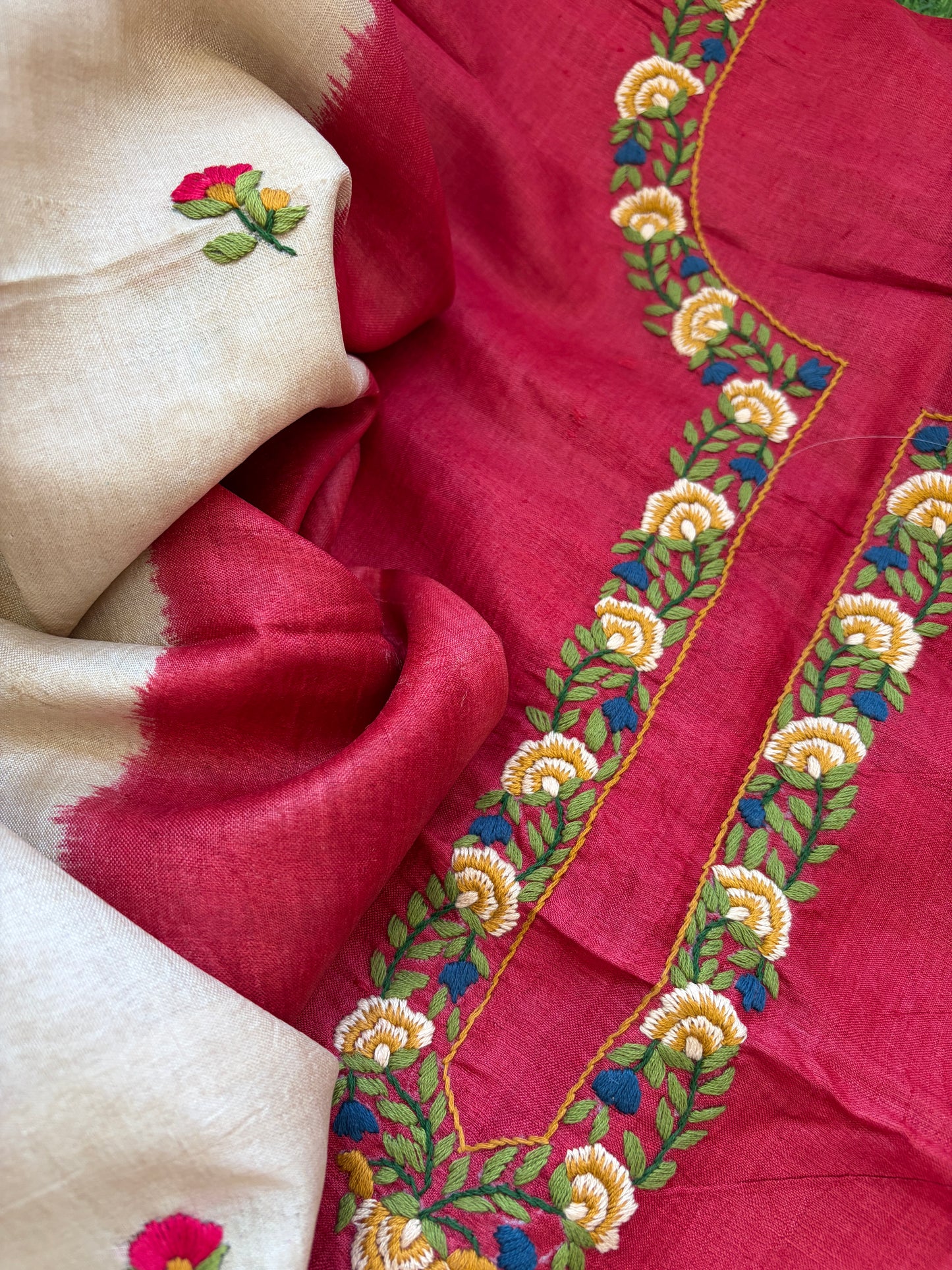 Hand embroidered tussar kurta dupatta