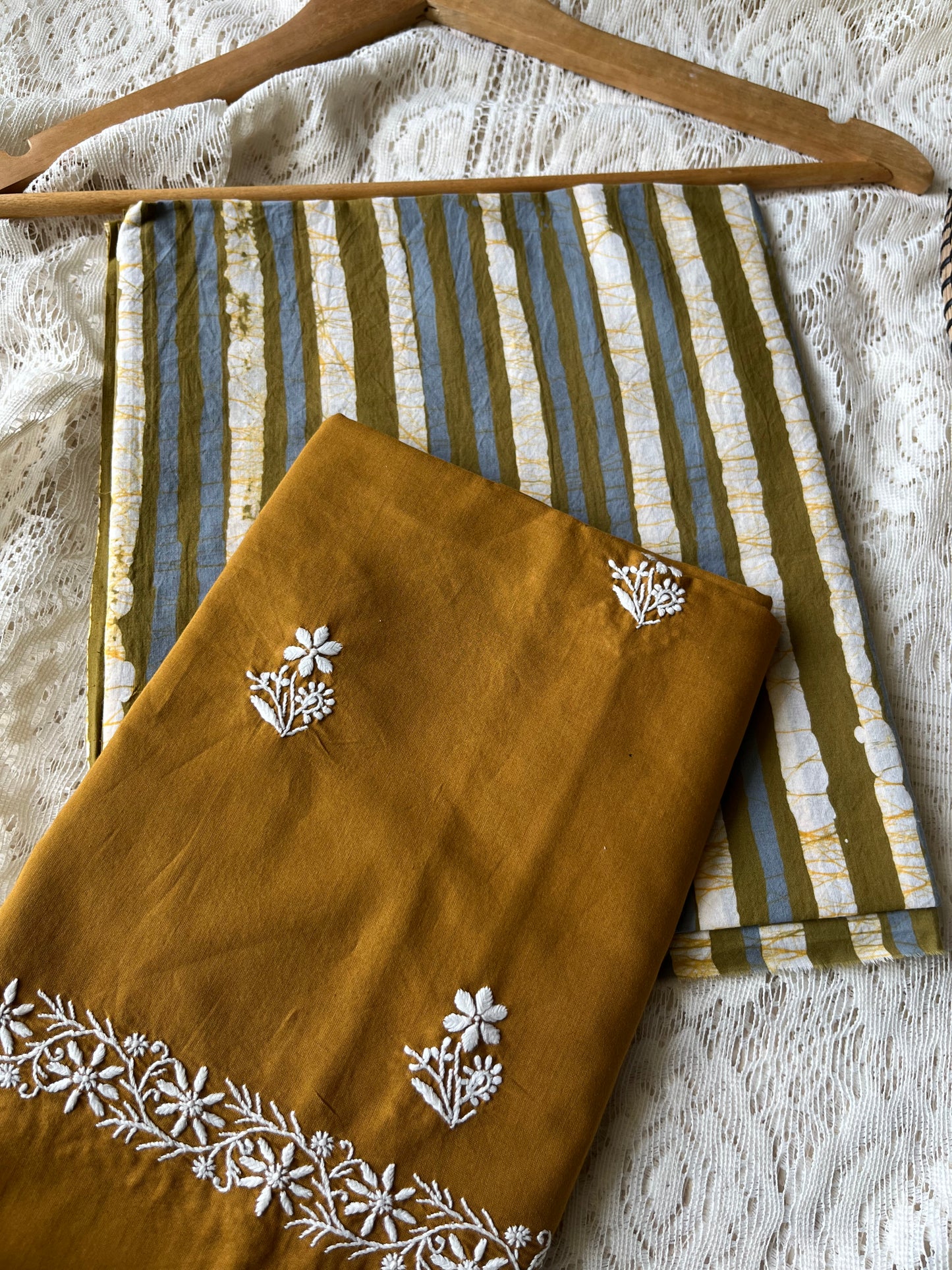 Cotton chikankari Bottom with a baatik kurta fabric