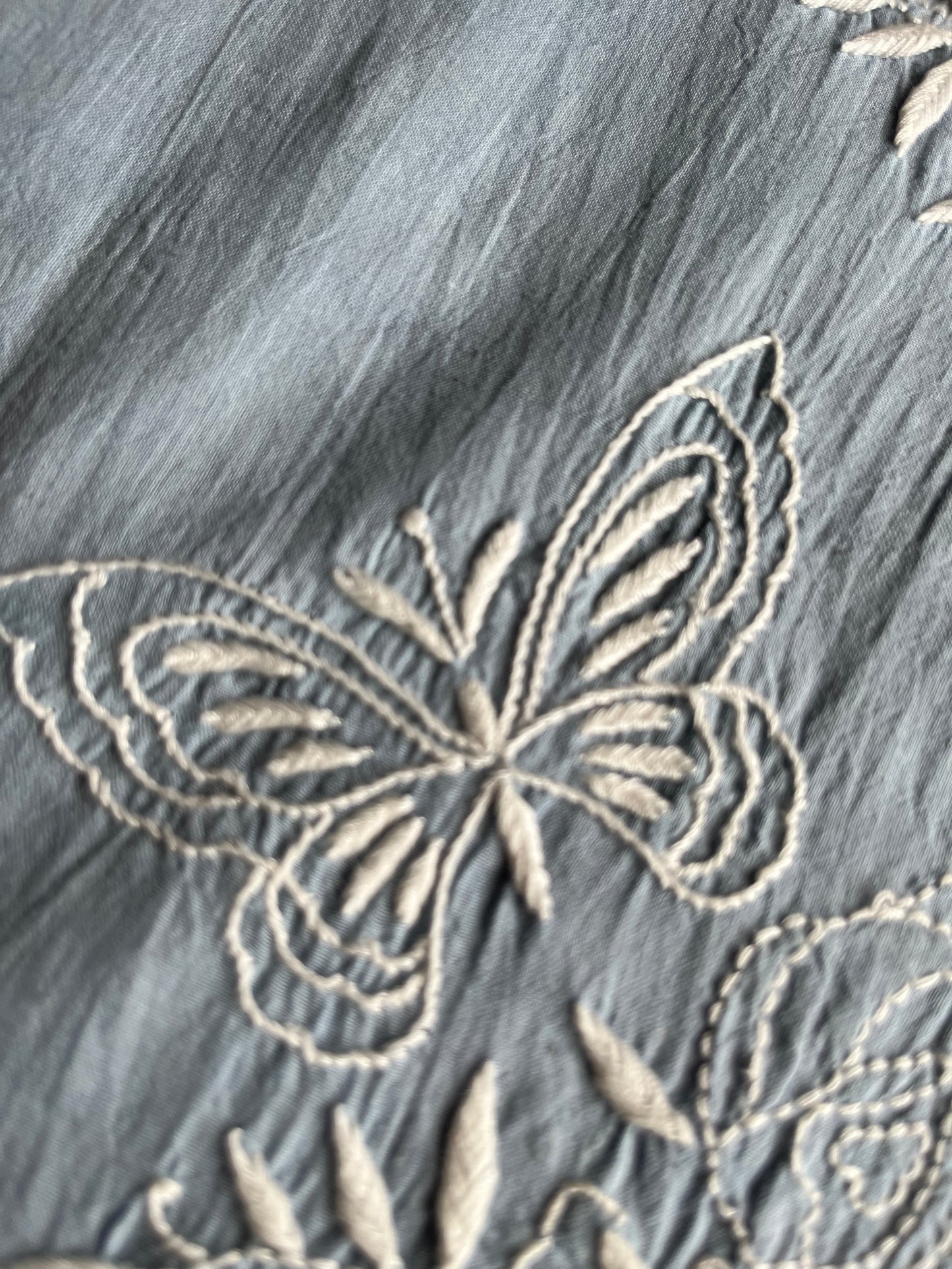 Kala cotton chikan kurta