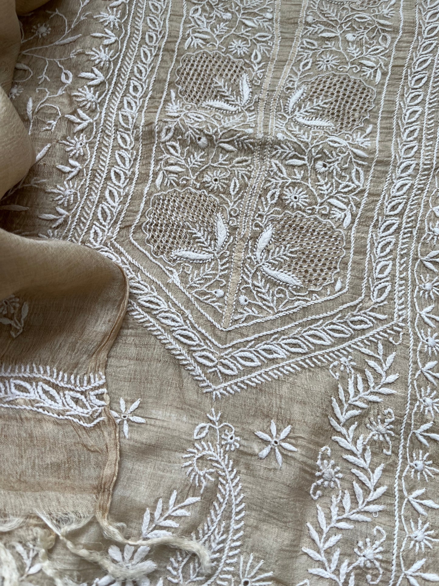 Tussar Silk Chikankari kurta  Dupatta