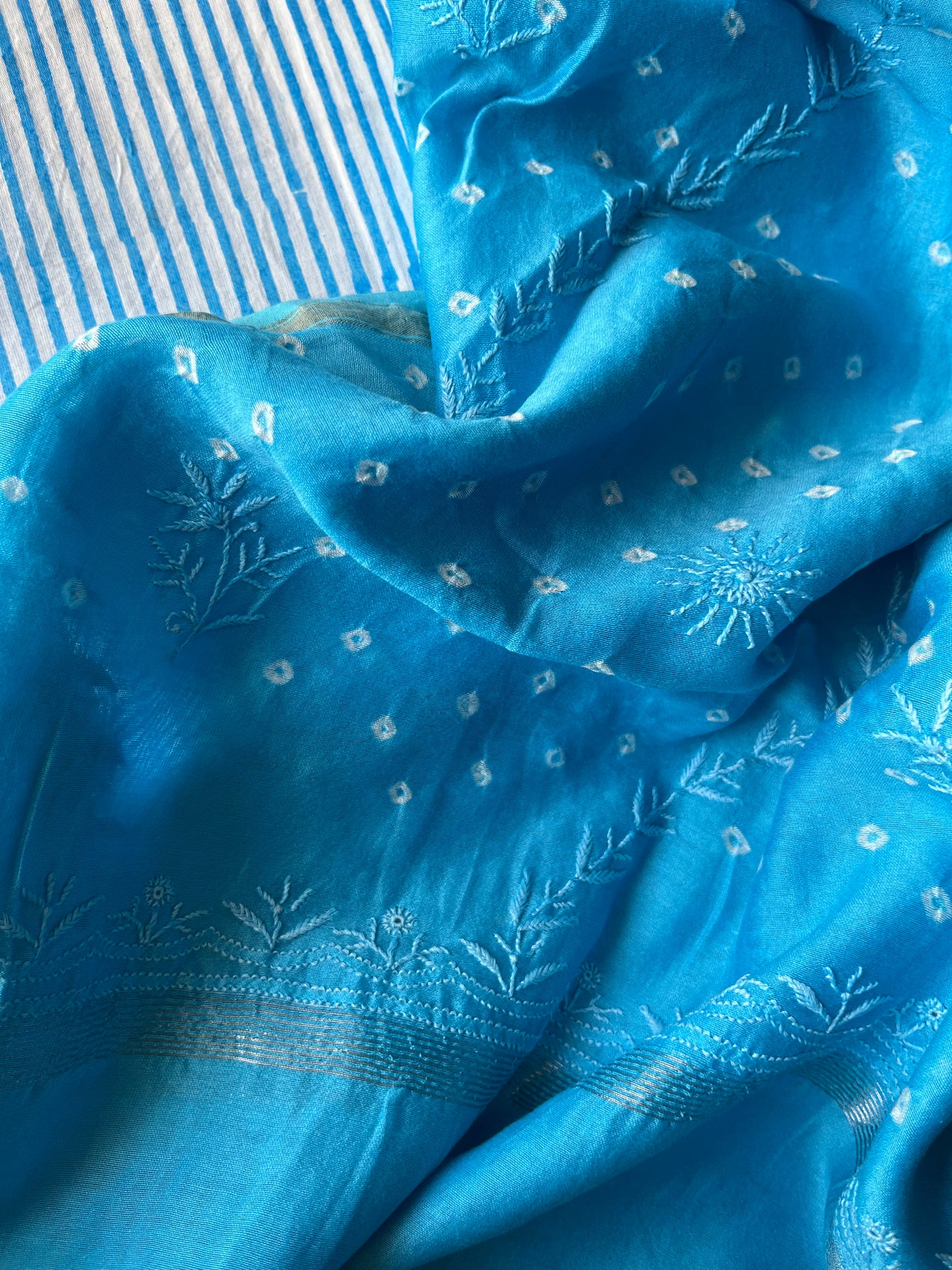 Cotton kurta bottom chikankari dupatta