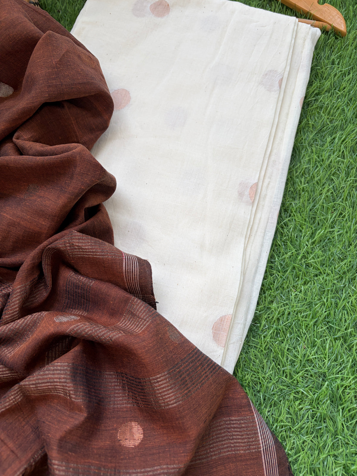 Zari jaamdani Mul dupatta kurta