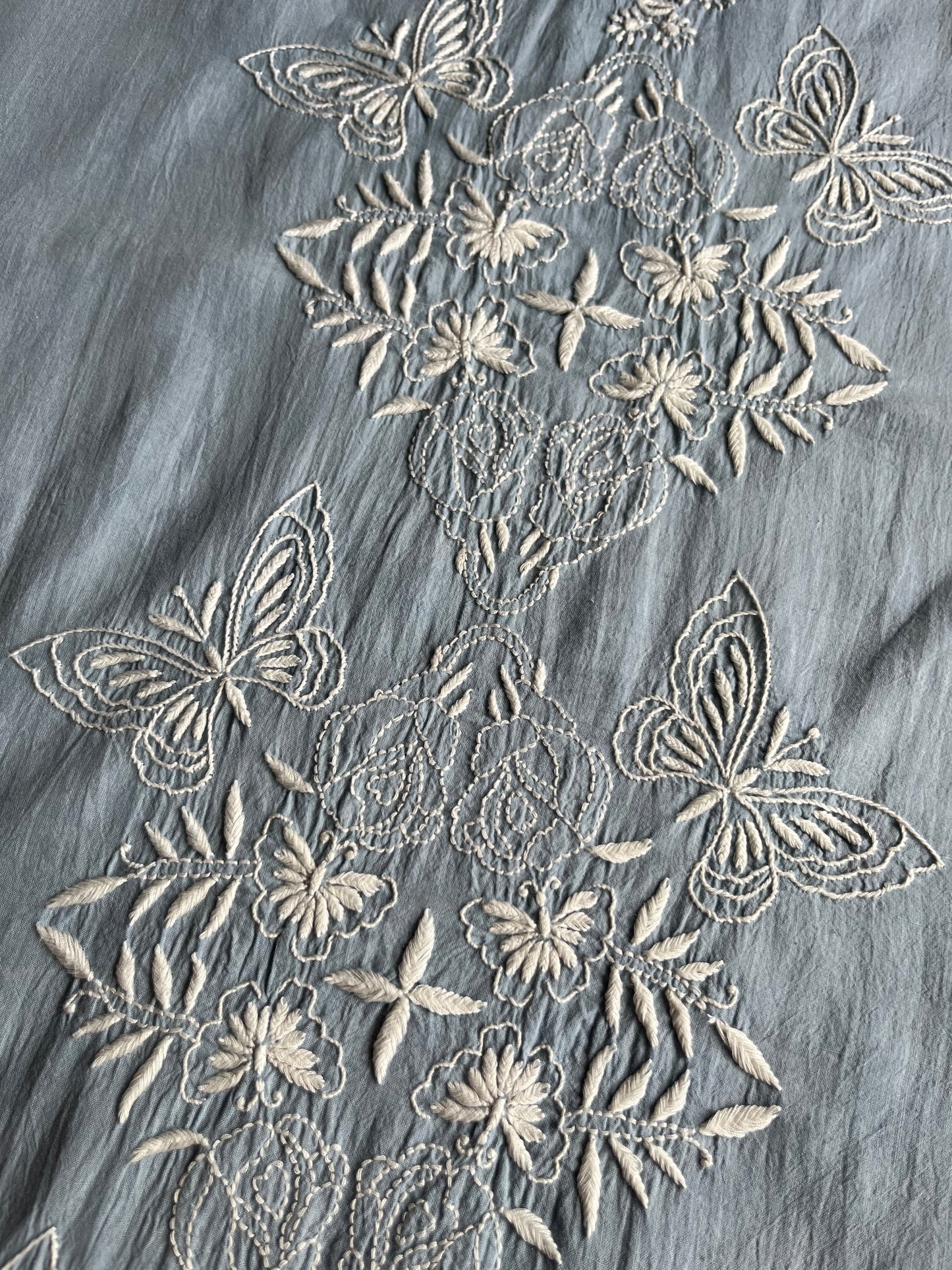Kala cotton chikan kurta