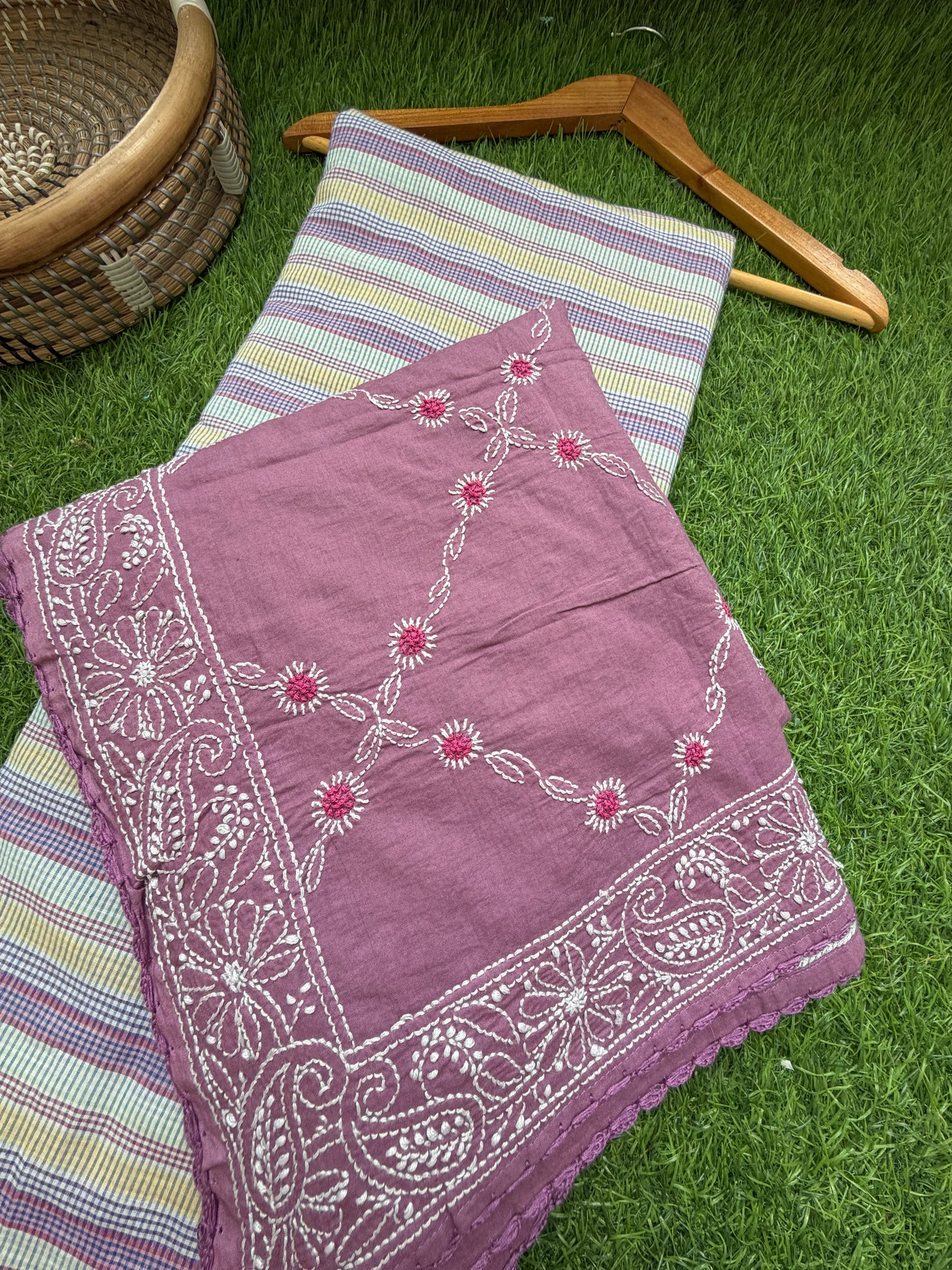 Khadi check kurta mul cotton chikankari dupatta