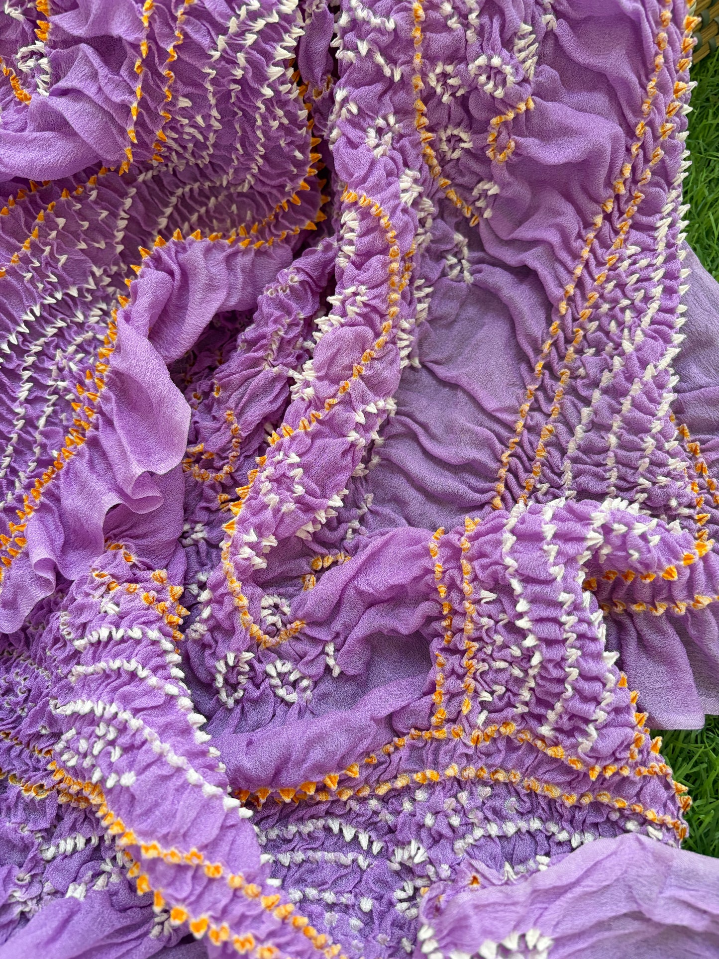 Bandhani chinon Dupatta