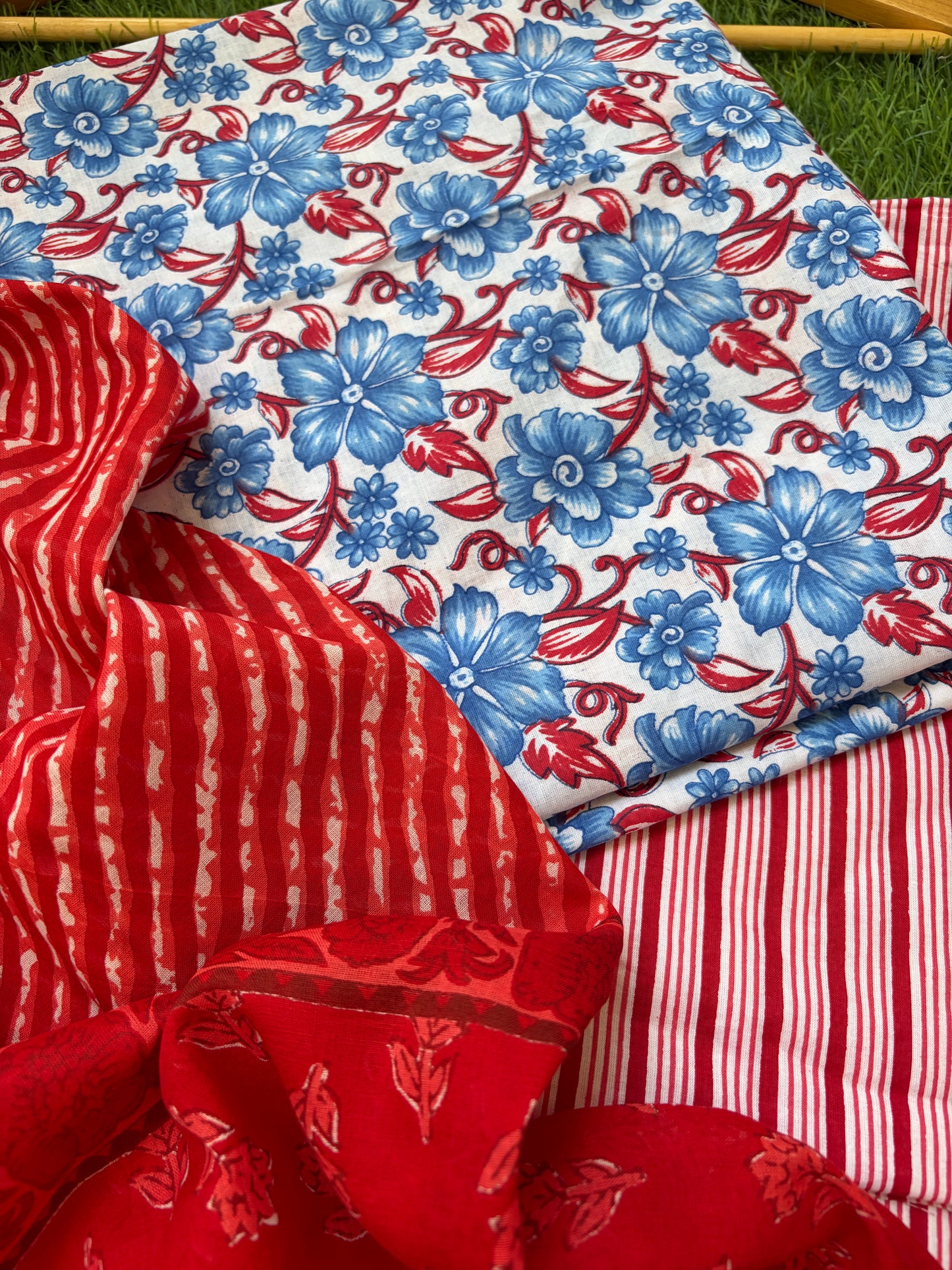 Cotton leheriya and block print set