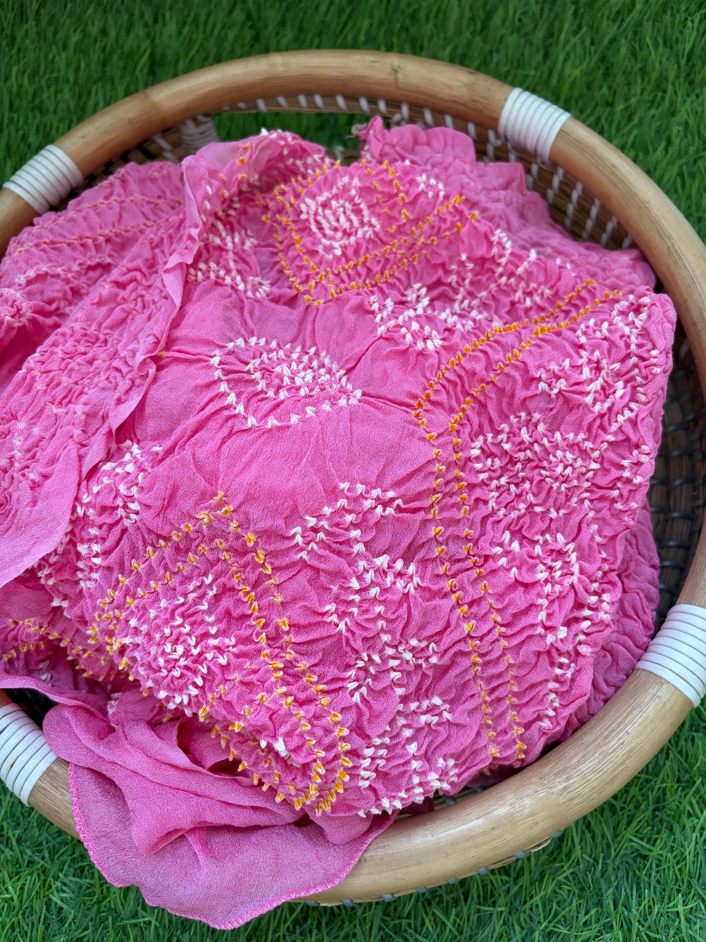 Bandhani chinon Dupatta