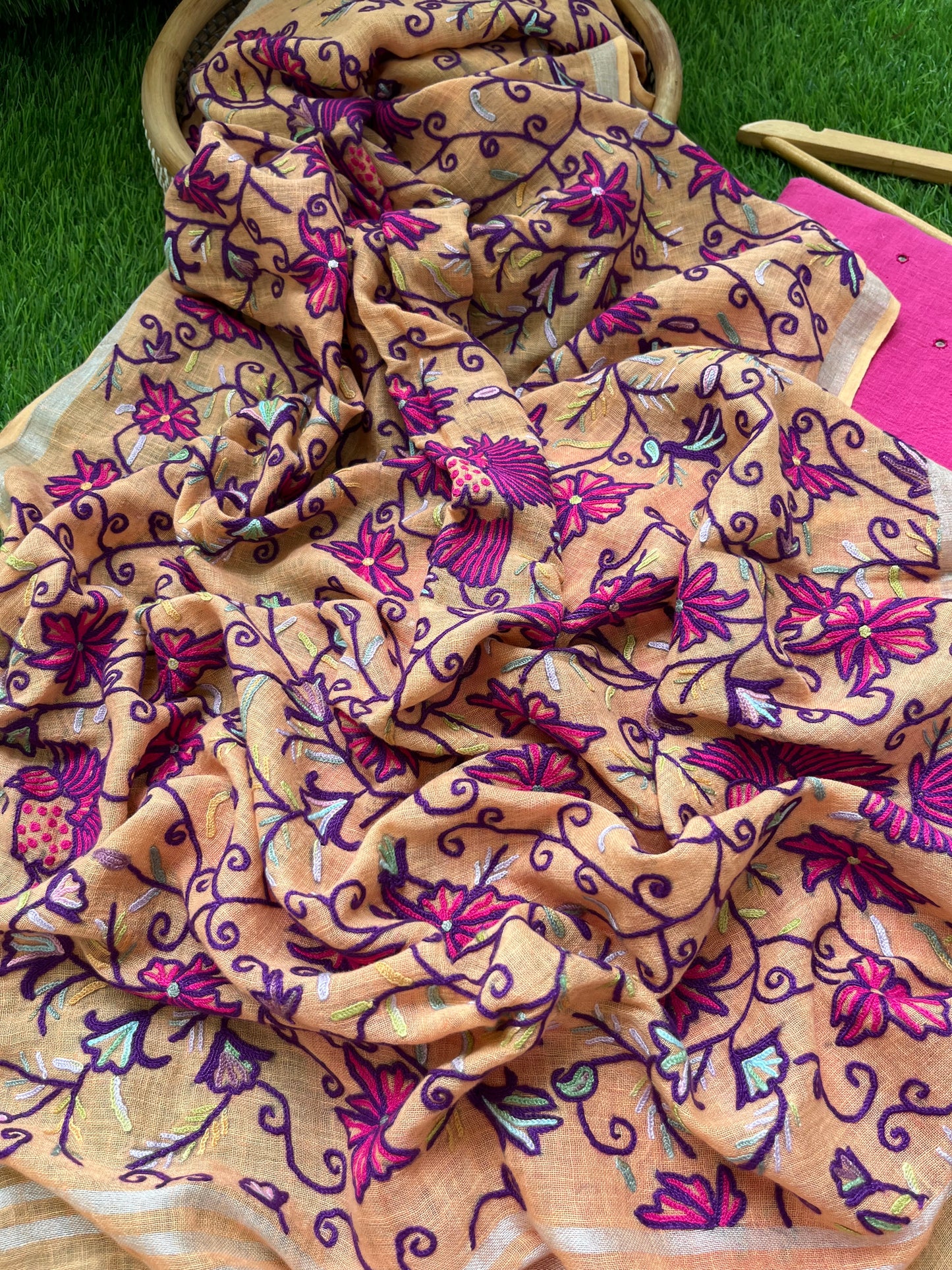 Linen aari kaam dupatta paired with kala cotton kurta fabric