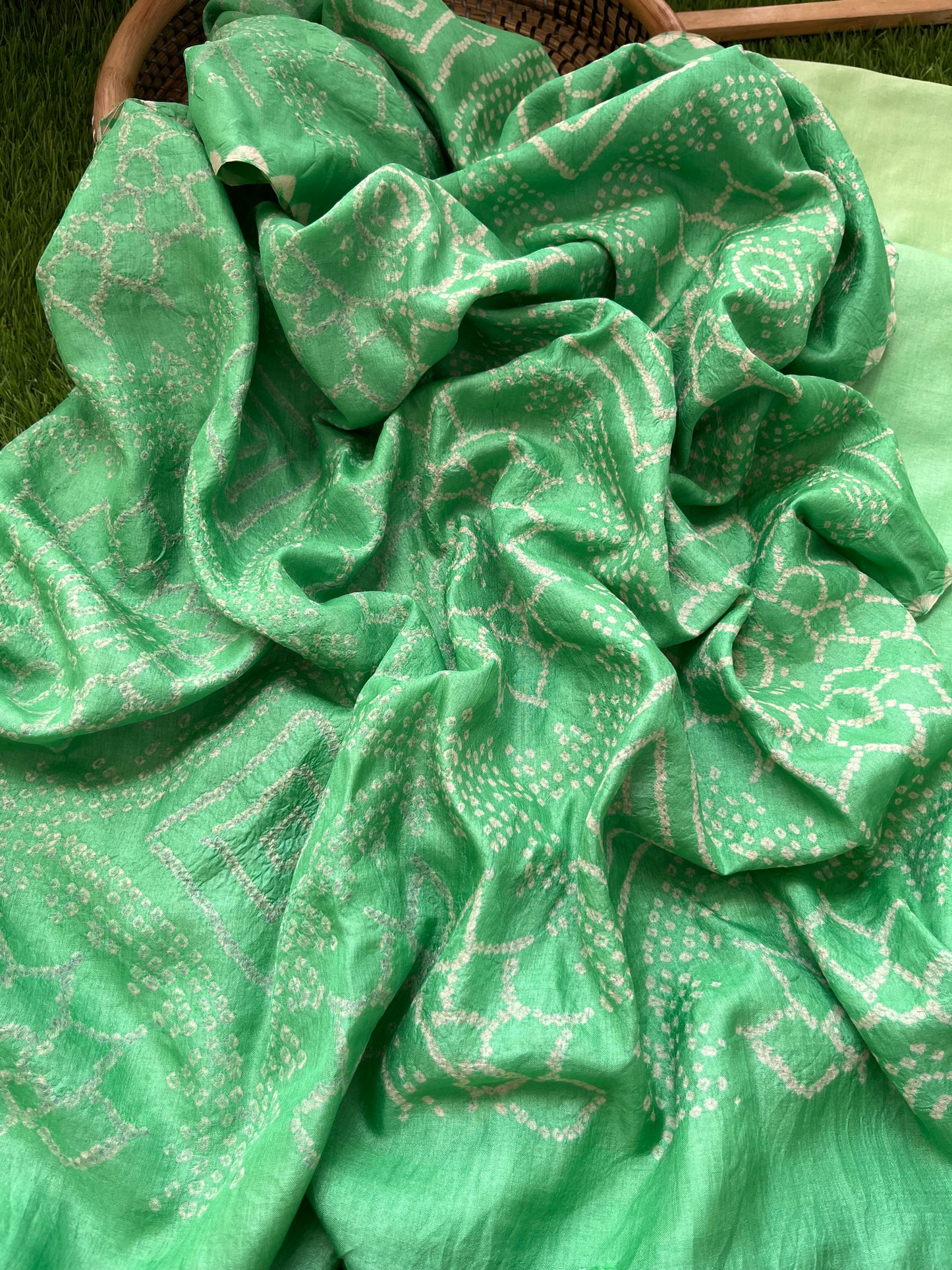 Tussar silk Bandhani dupatta plain kurta