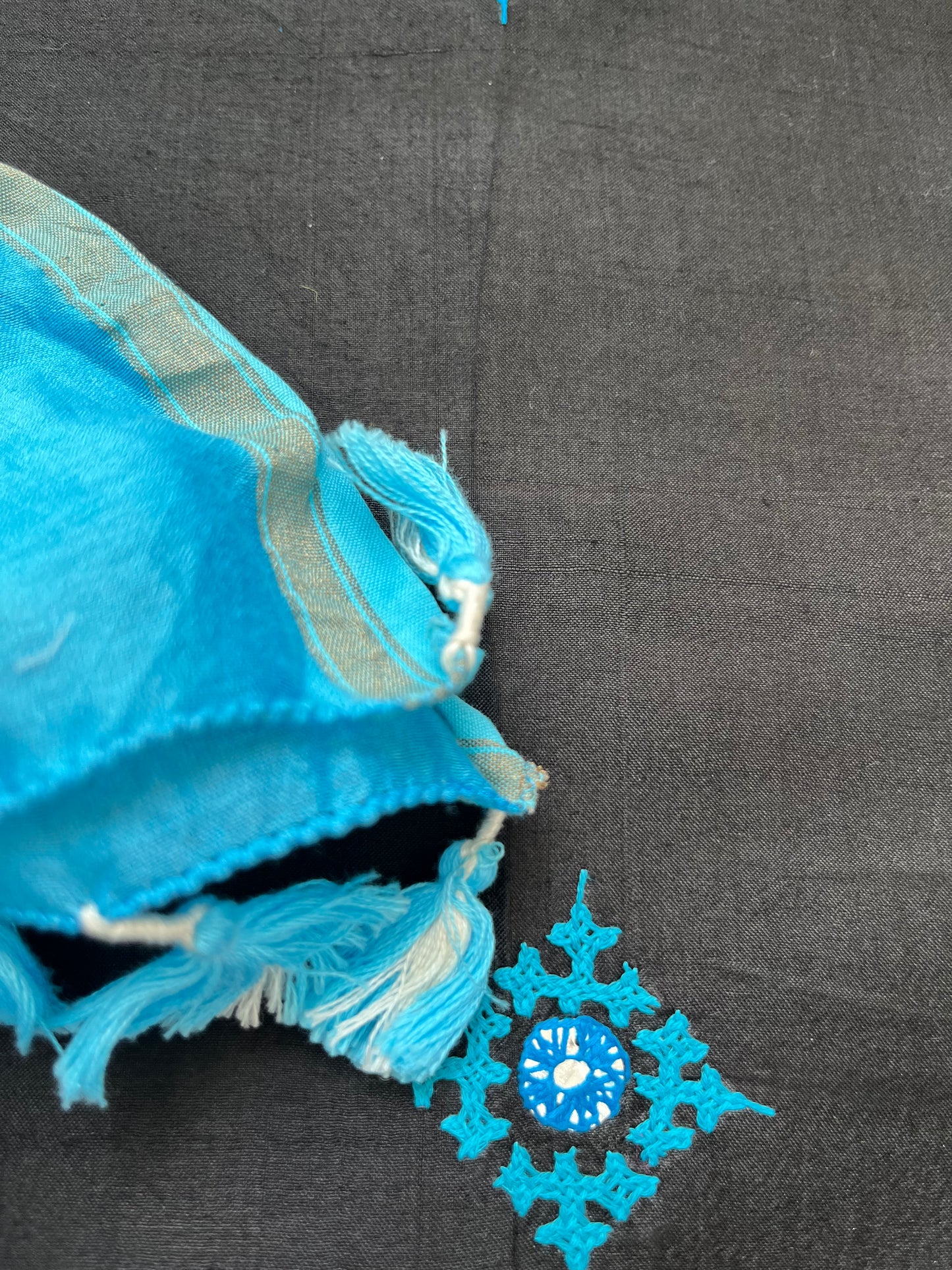 Silk sindhi work kurta fabric with Bandhani chikankari dupatta