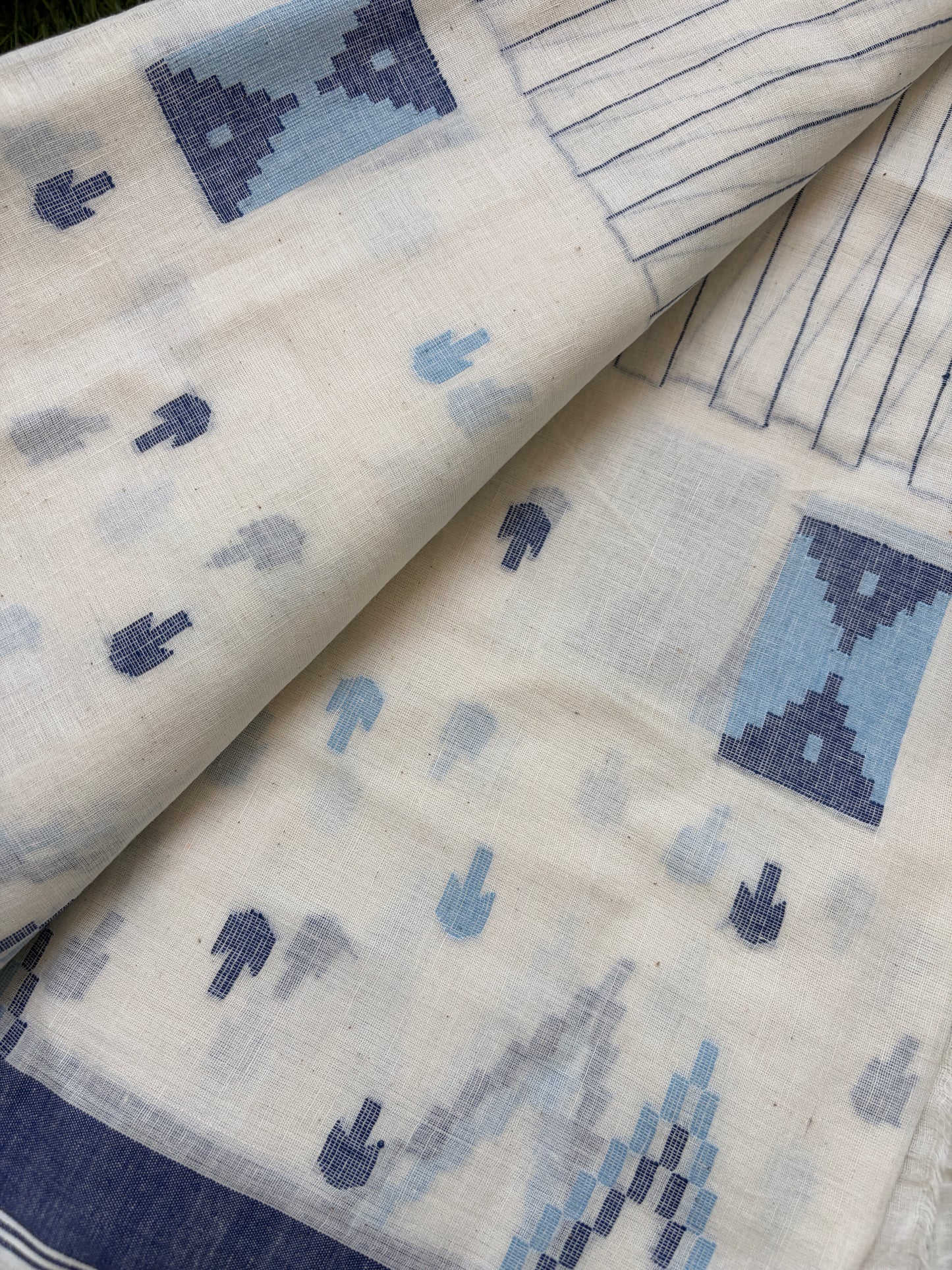 Jaamdani mul fabric