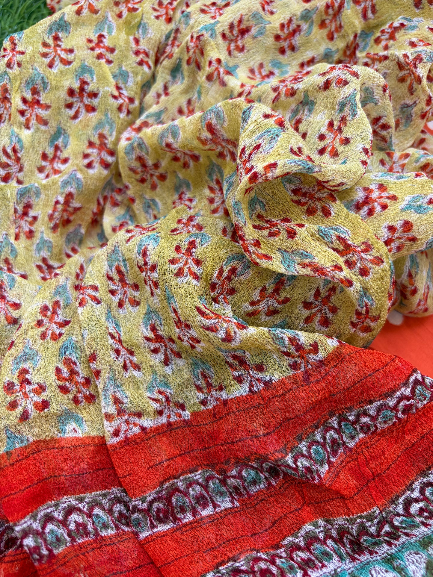 Block print polka kurta fabric chiffon dupatta