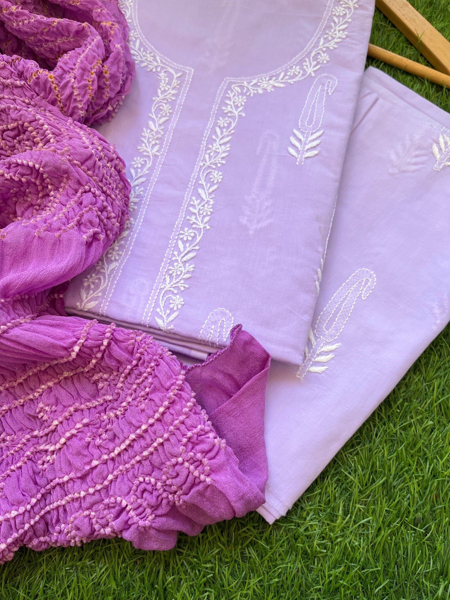 Cotton Chikankari kurta with chinon bandhani dupatta