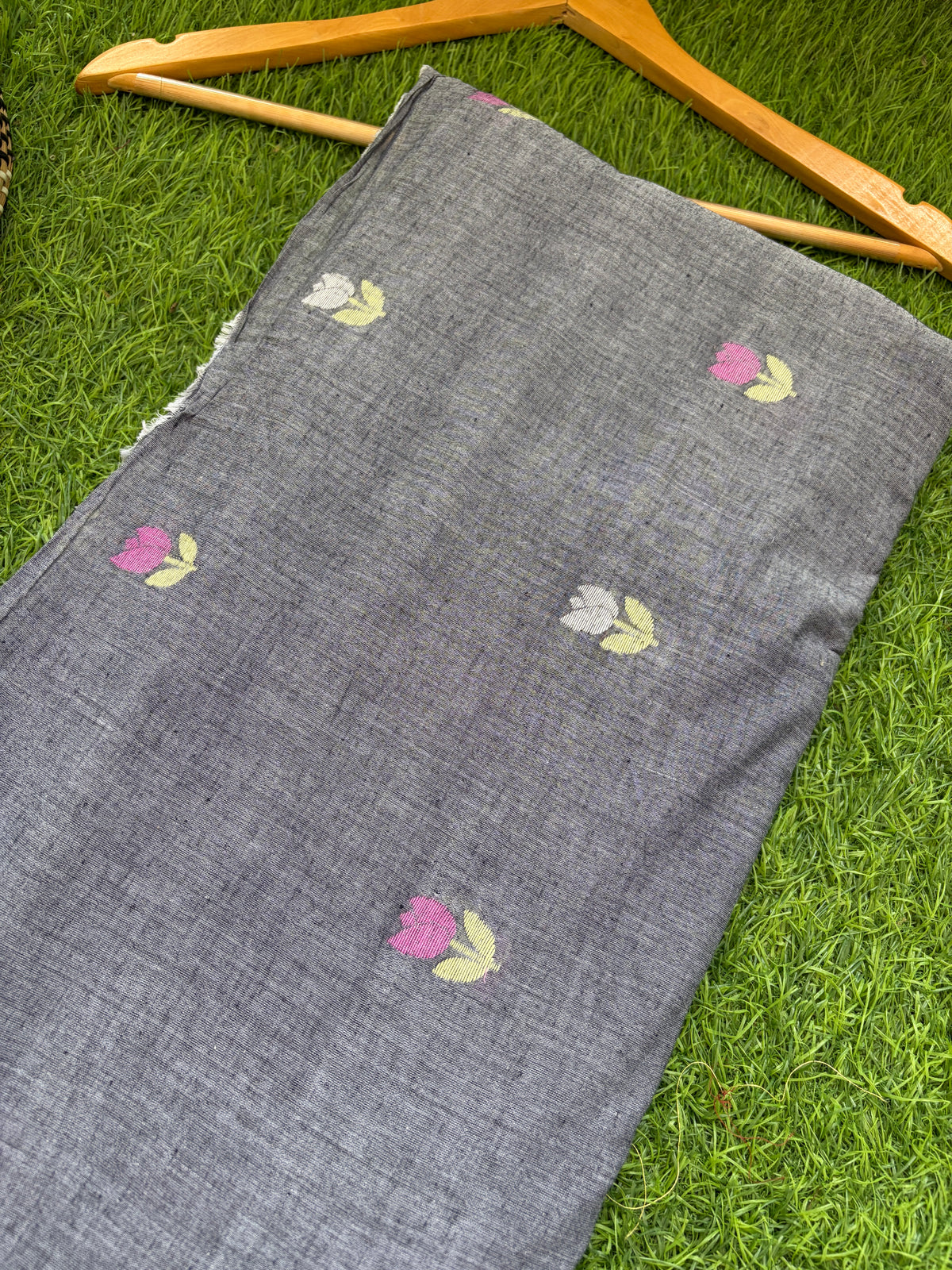 Jaamdani mul fabric