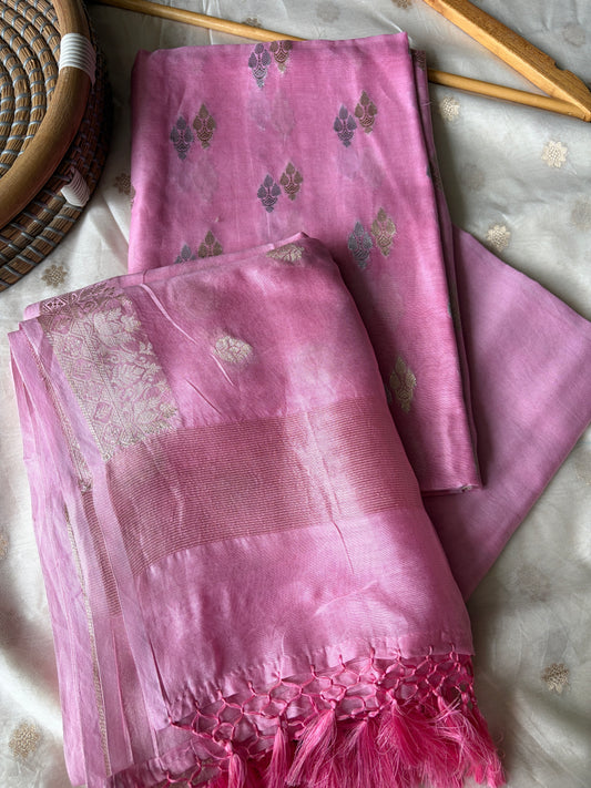 त्योहार् -Banarasi chanderi dupatta kurta