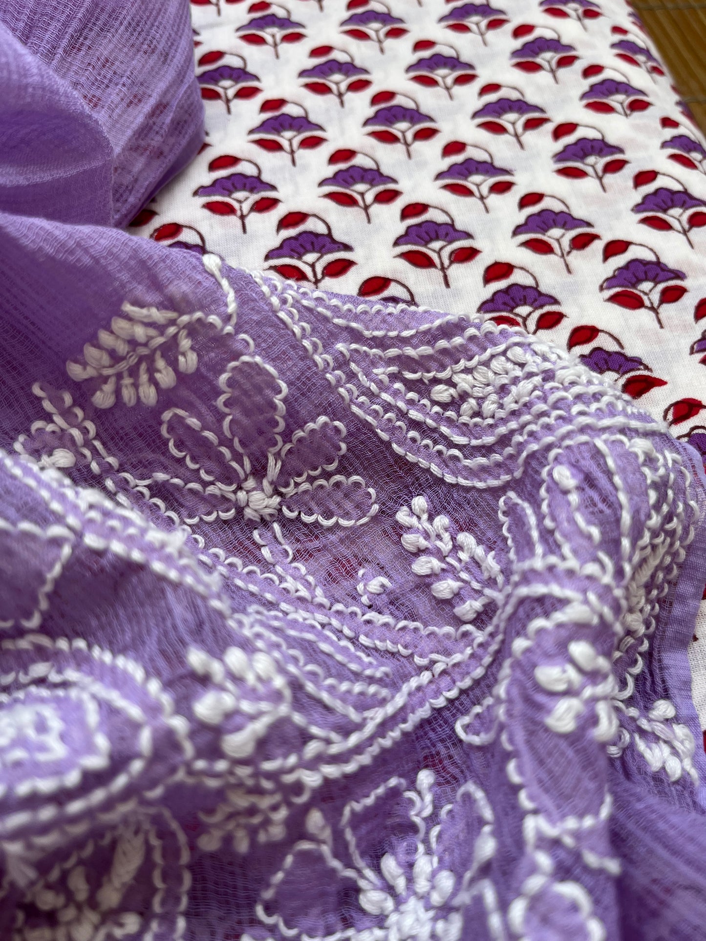 Chikankari Dupatta and print kurta Fabric