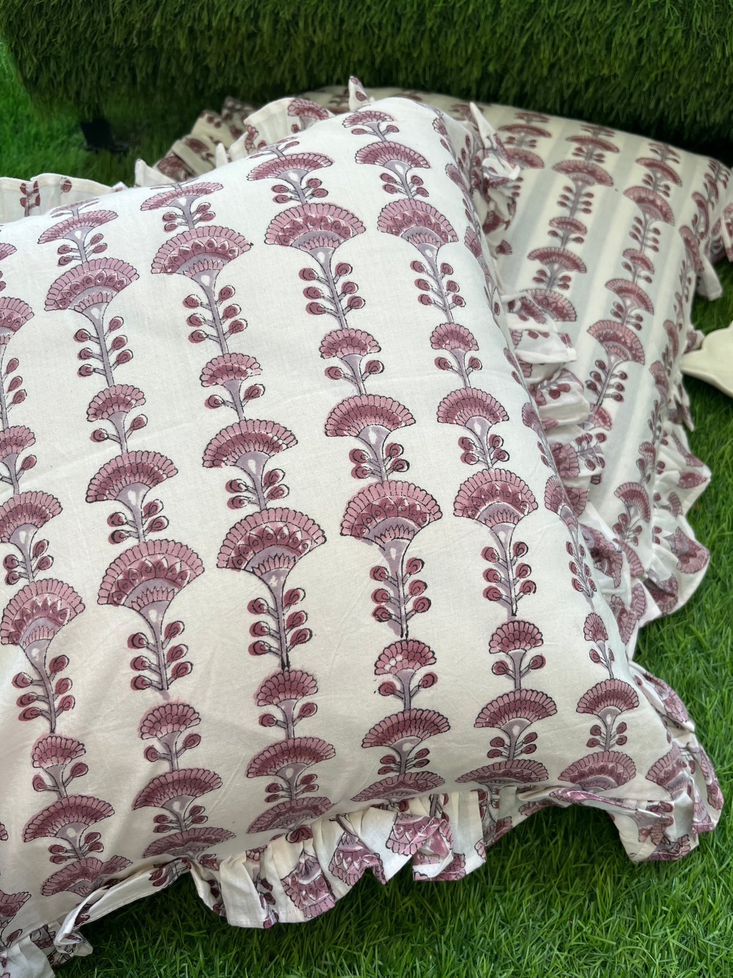 Cotton block print cushion cover