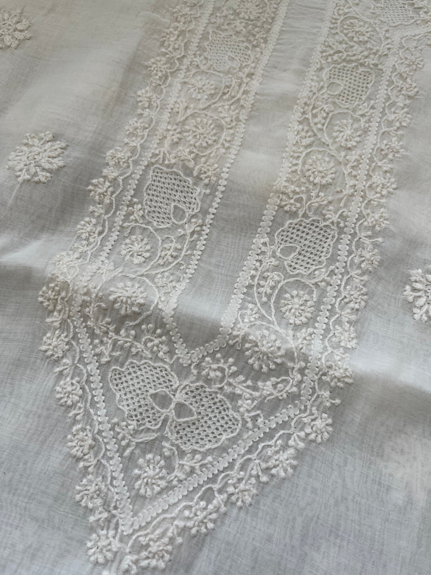 Chanderi chikankari kurta