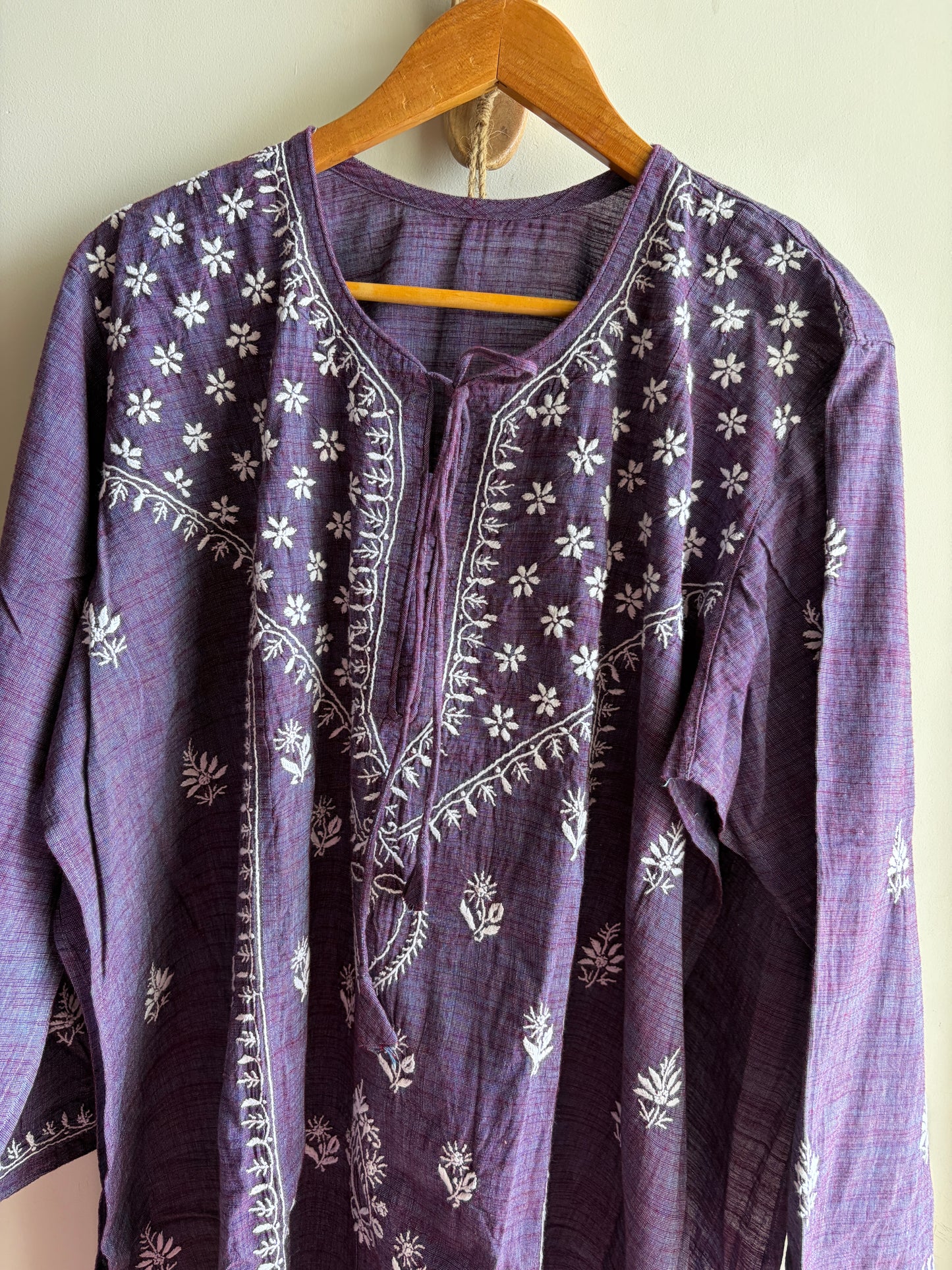 Rozana: Mangalgiri Cotton chikankari kurta