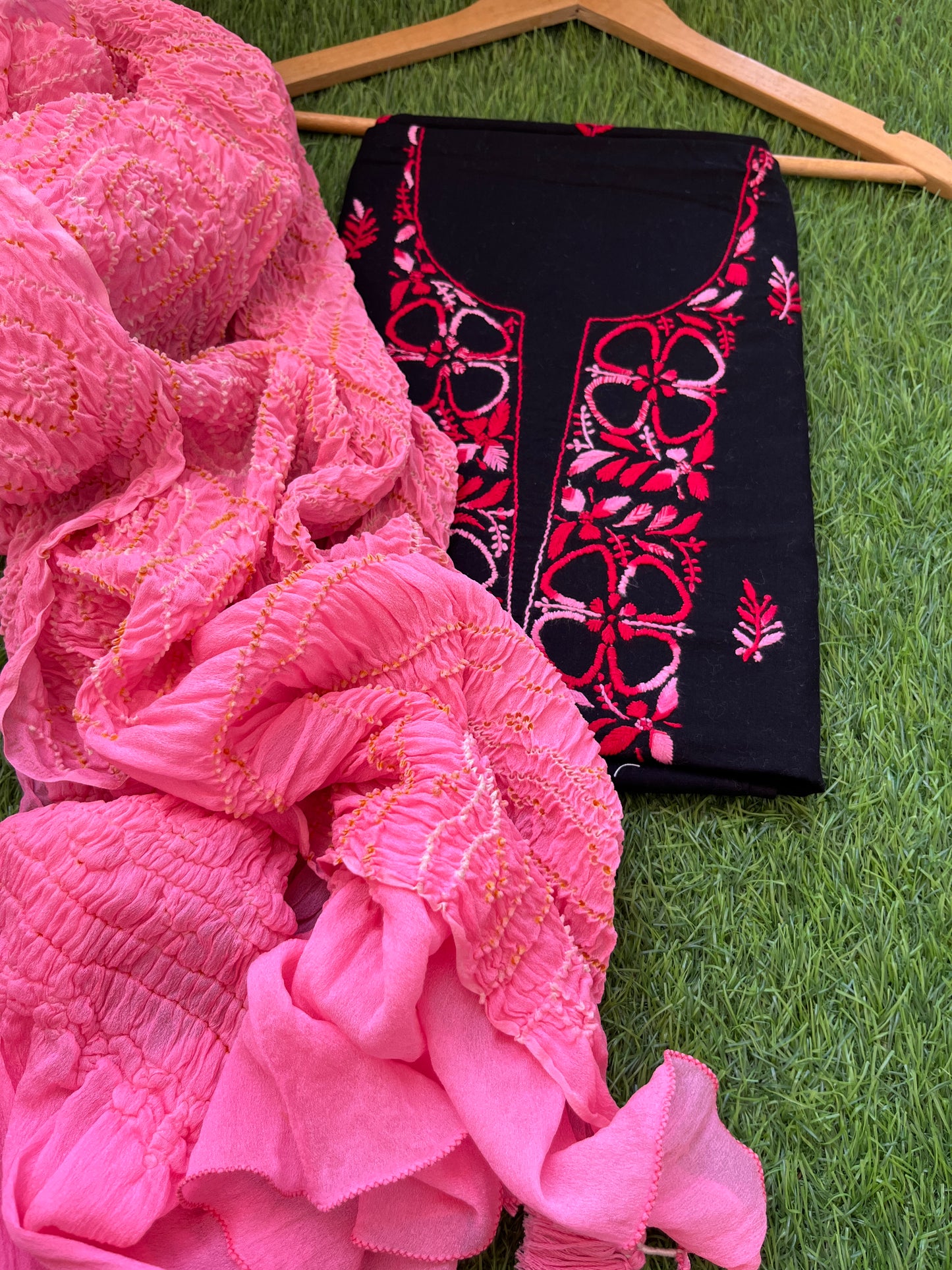 Cotton Chikankari kurta with chinon bandhani dupatta