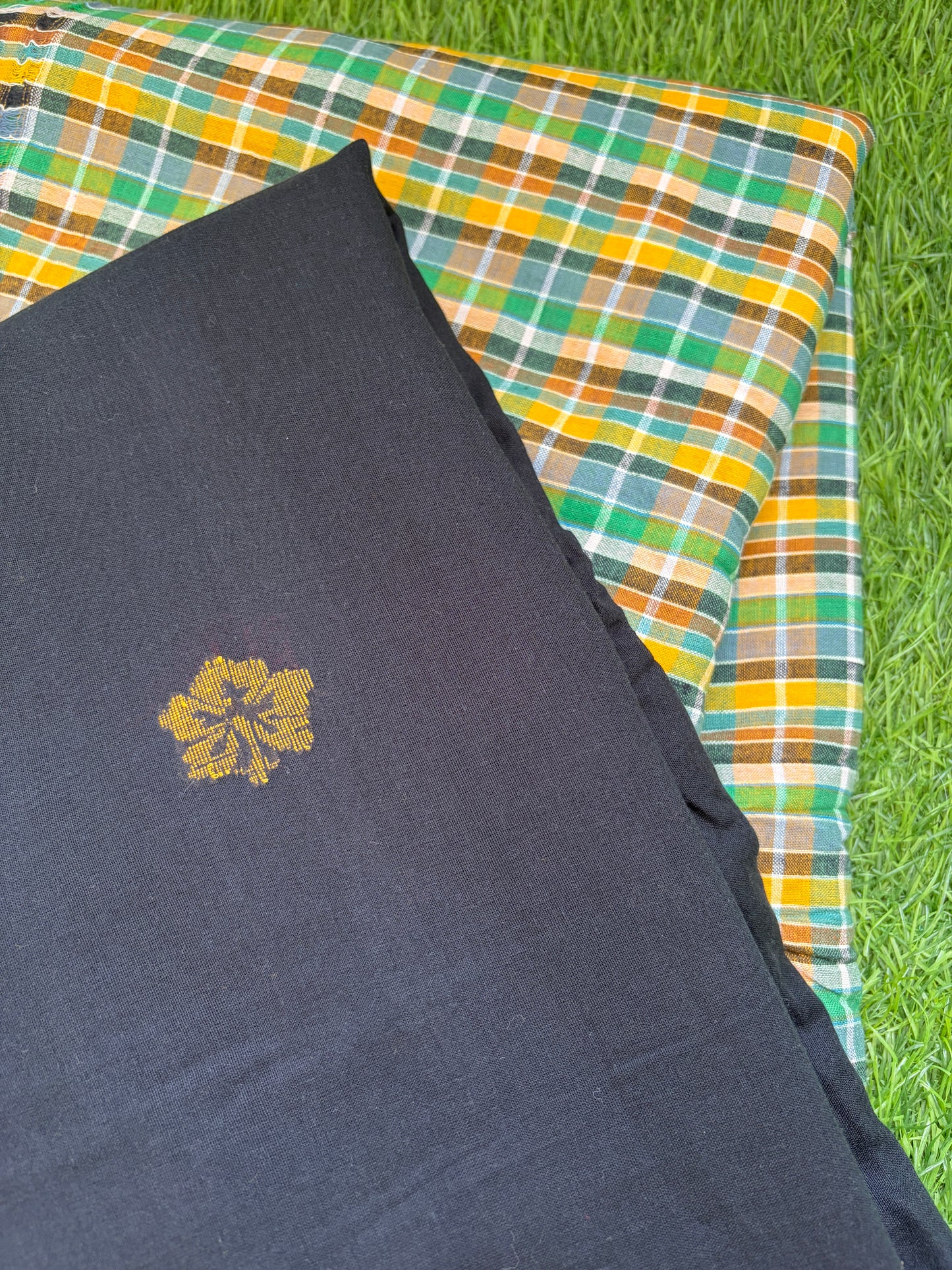 JAamdani khadi kurta check Bottom