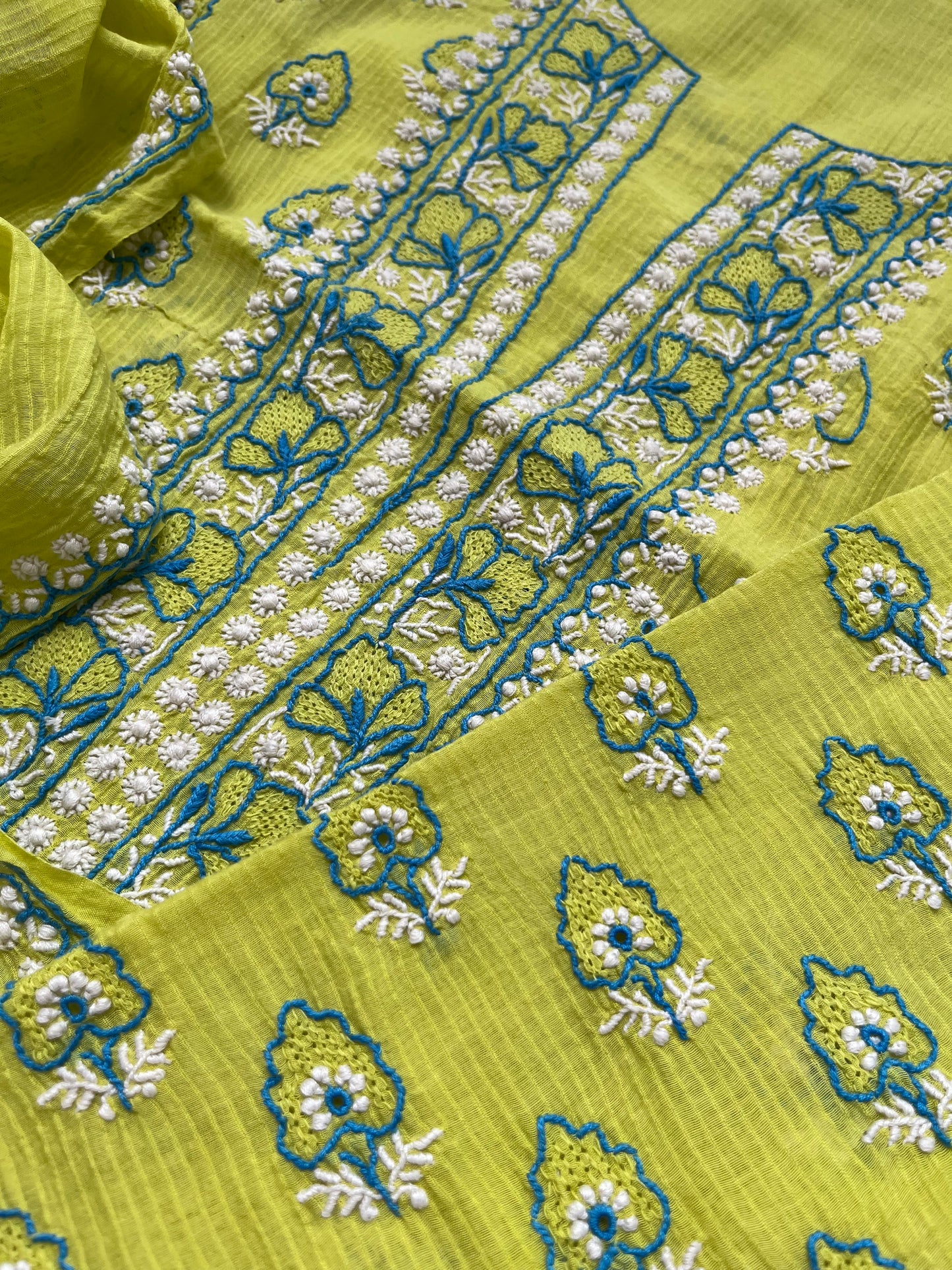 Chanderi Chikankari Kurta Dupatta