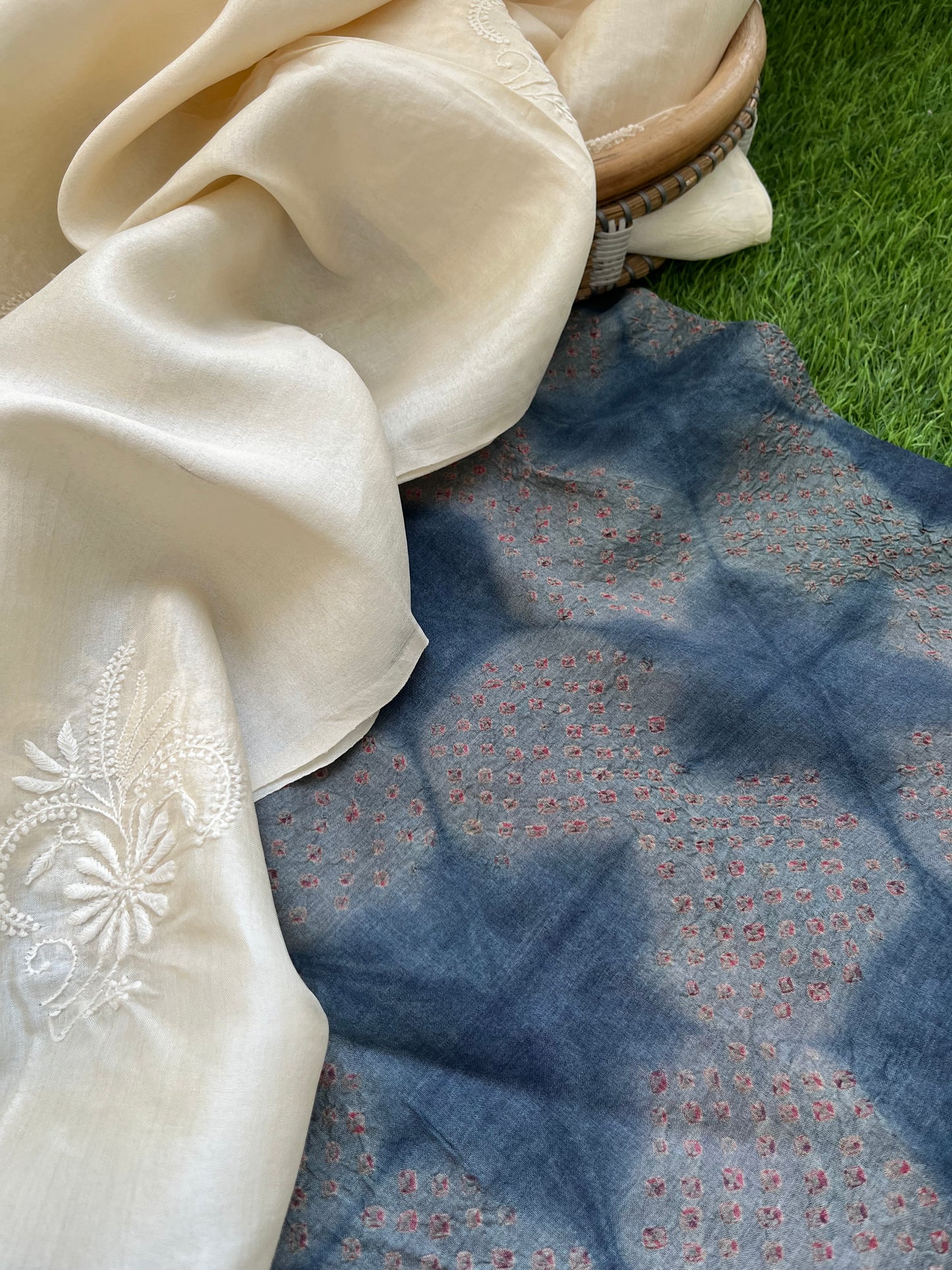 त्योहार :Tussar silk chikankari Dupatta silk with badhani kurta Fabric
