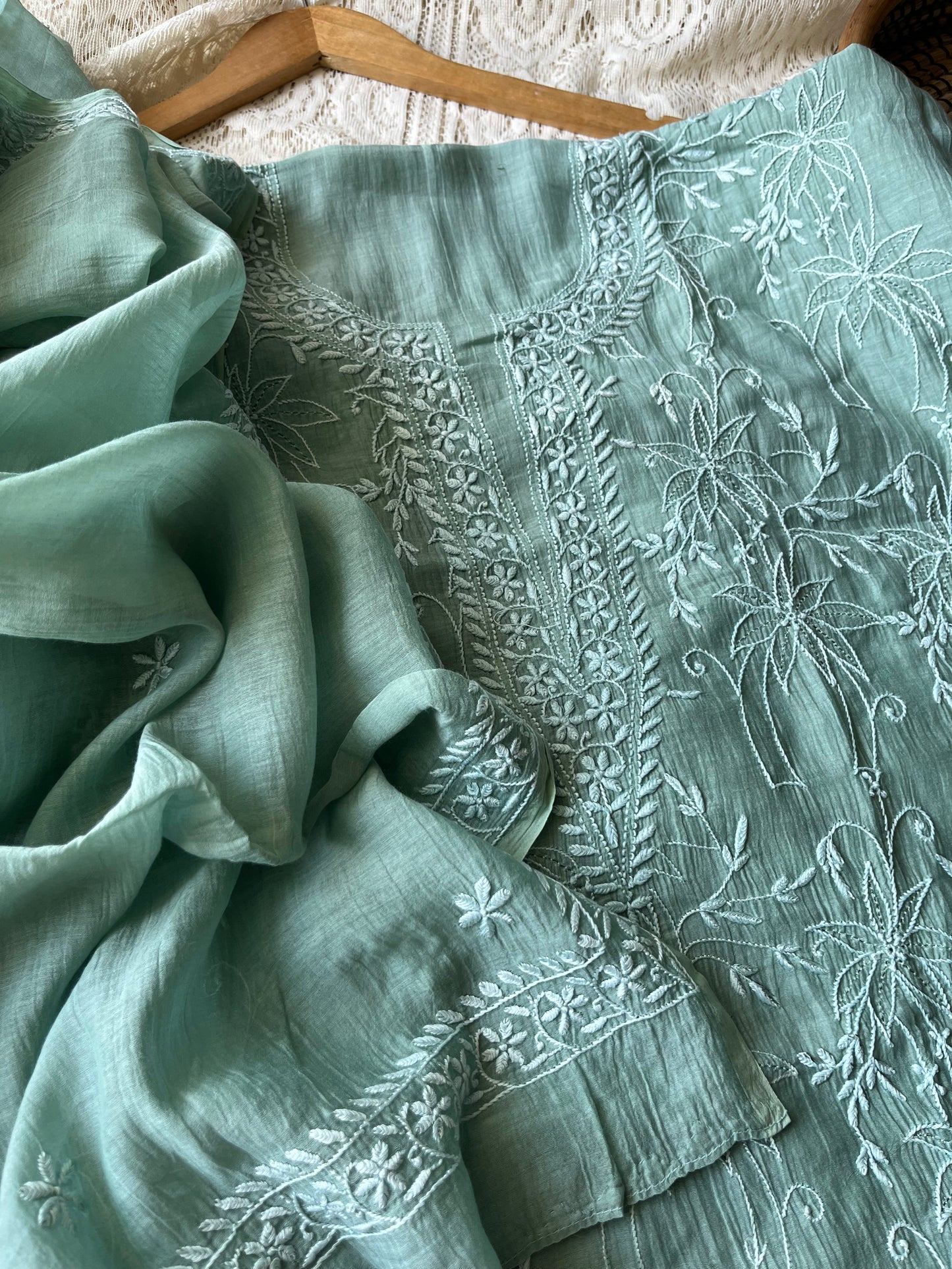 Chanderi Chikankari Kurta Dupatta