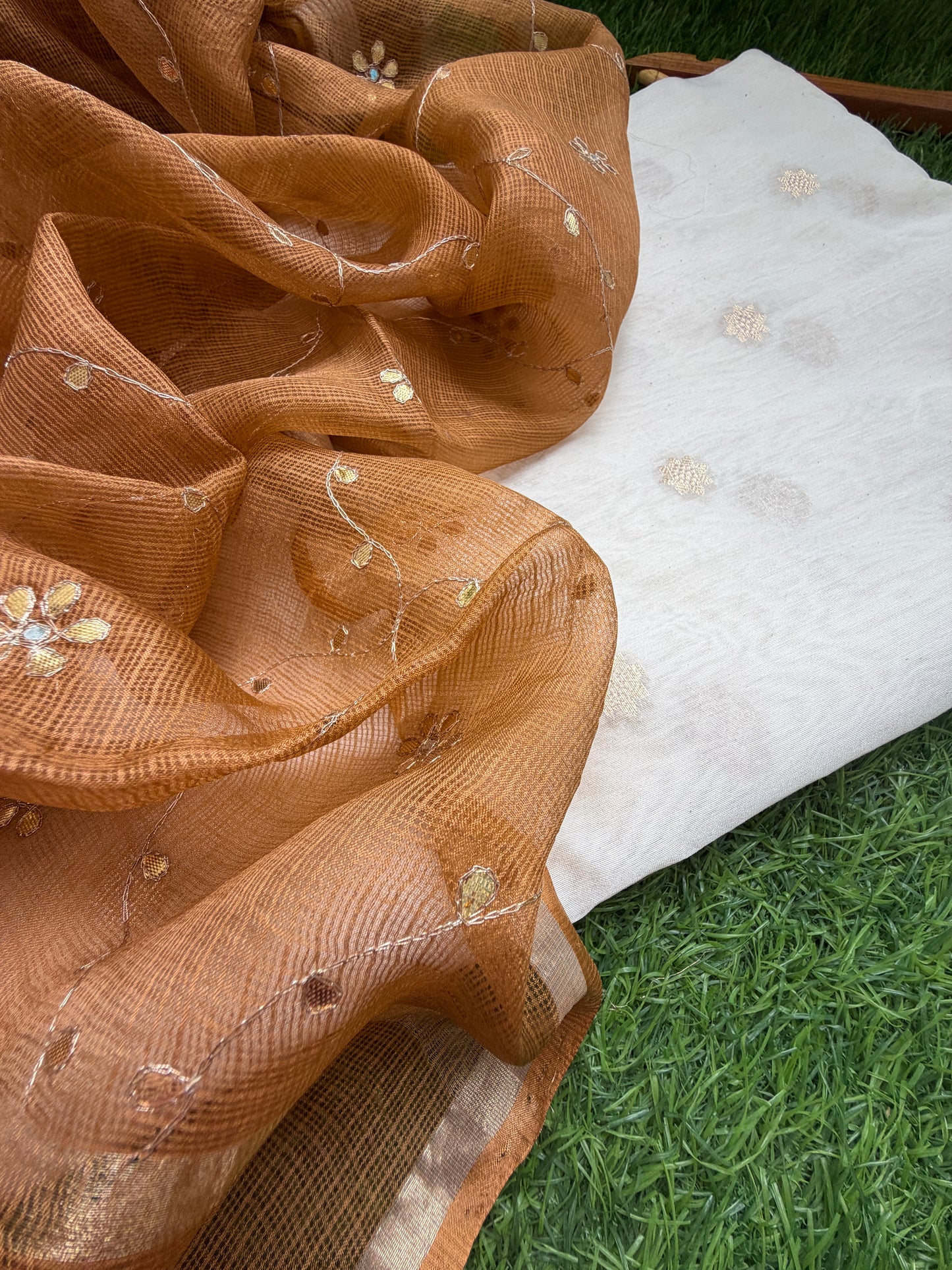त्योहार :kota silk gota patti Dupatta with plain chanderi banarasi booti kurta bottom Fabric