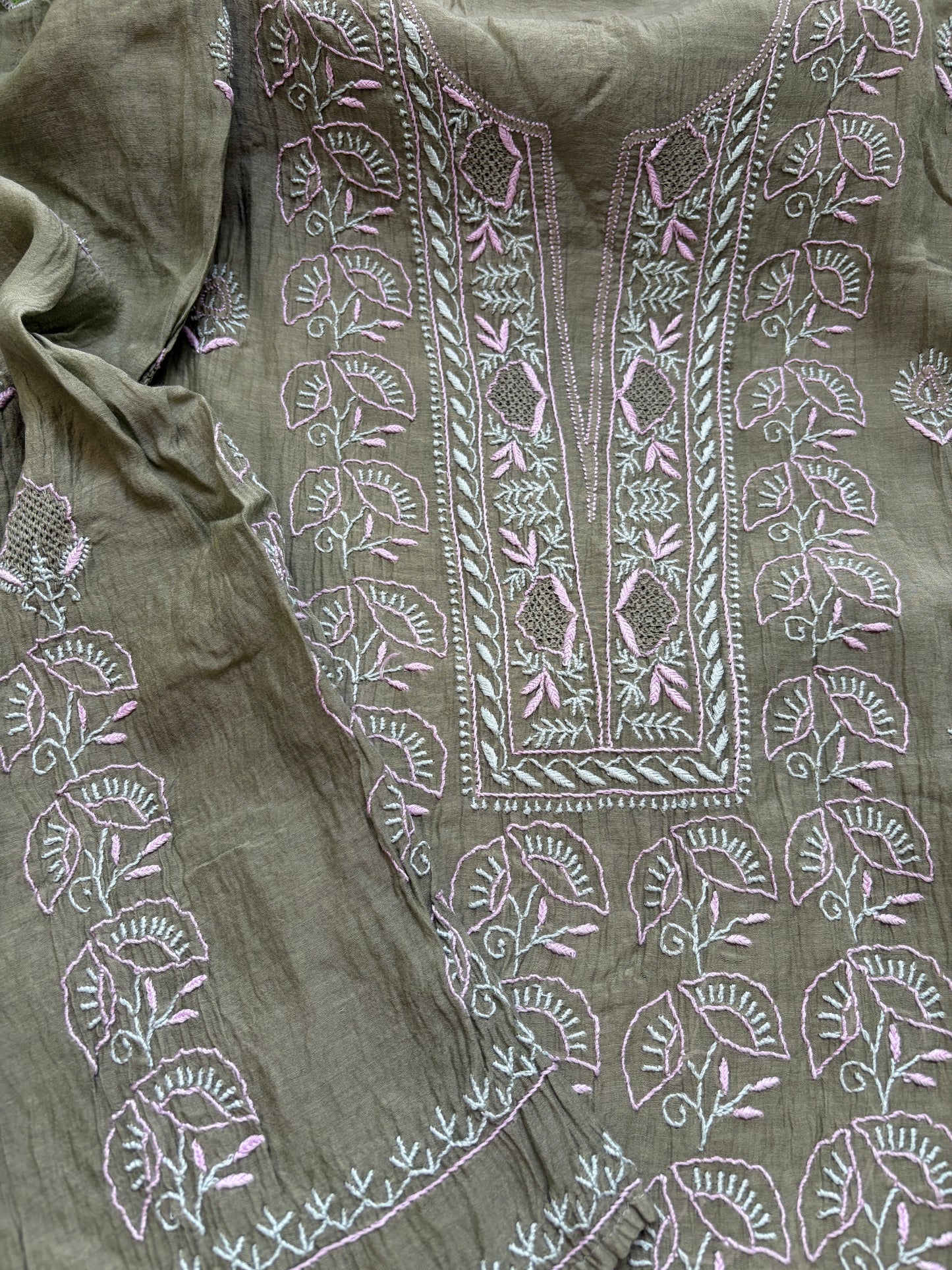 Chanderi Chikankari Kurta Dupatta