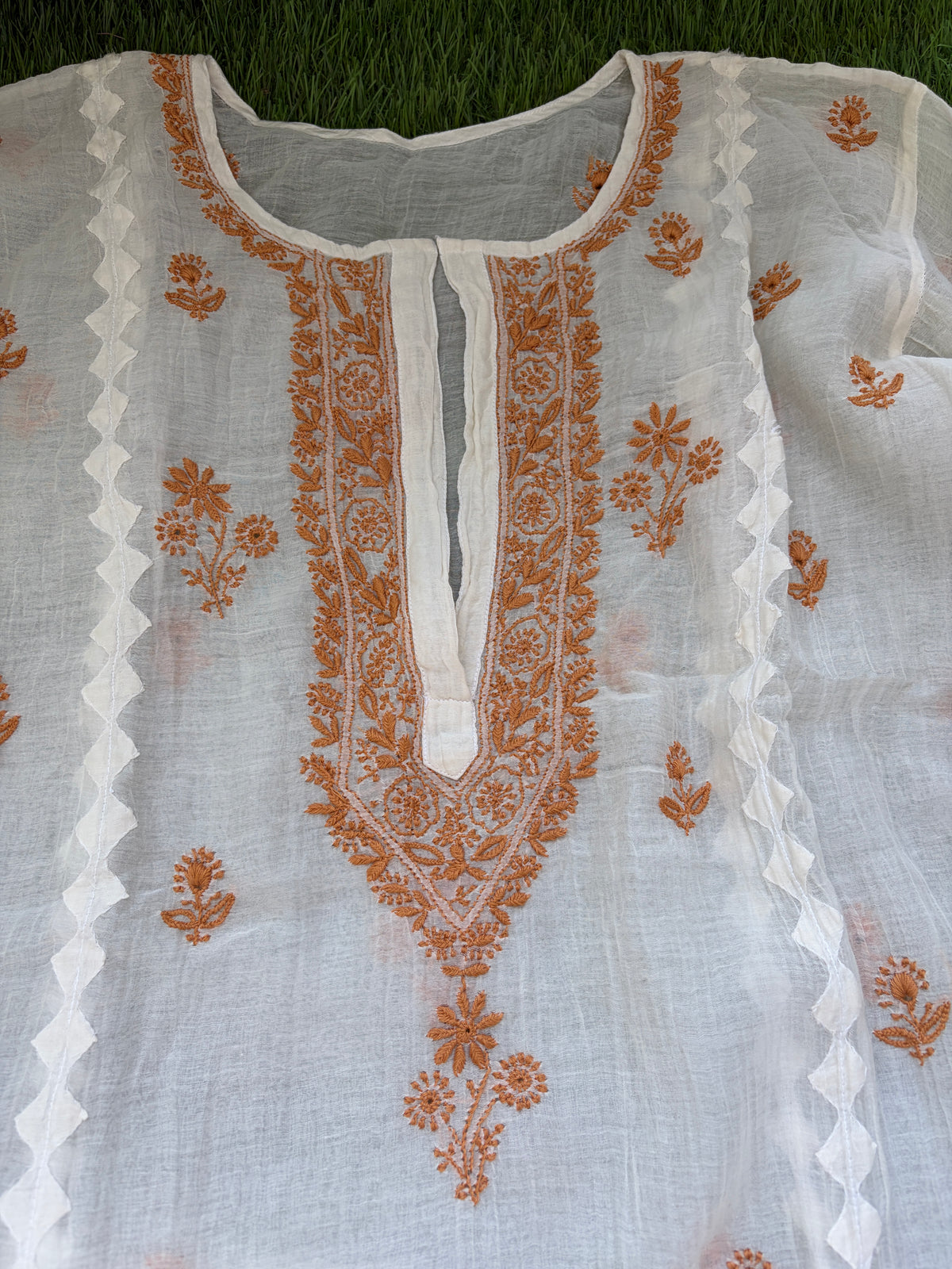 Chikankari daraz chanderi Kurta