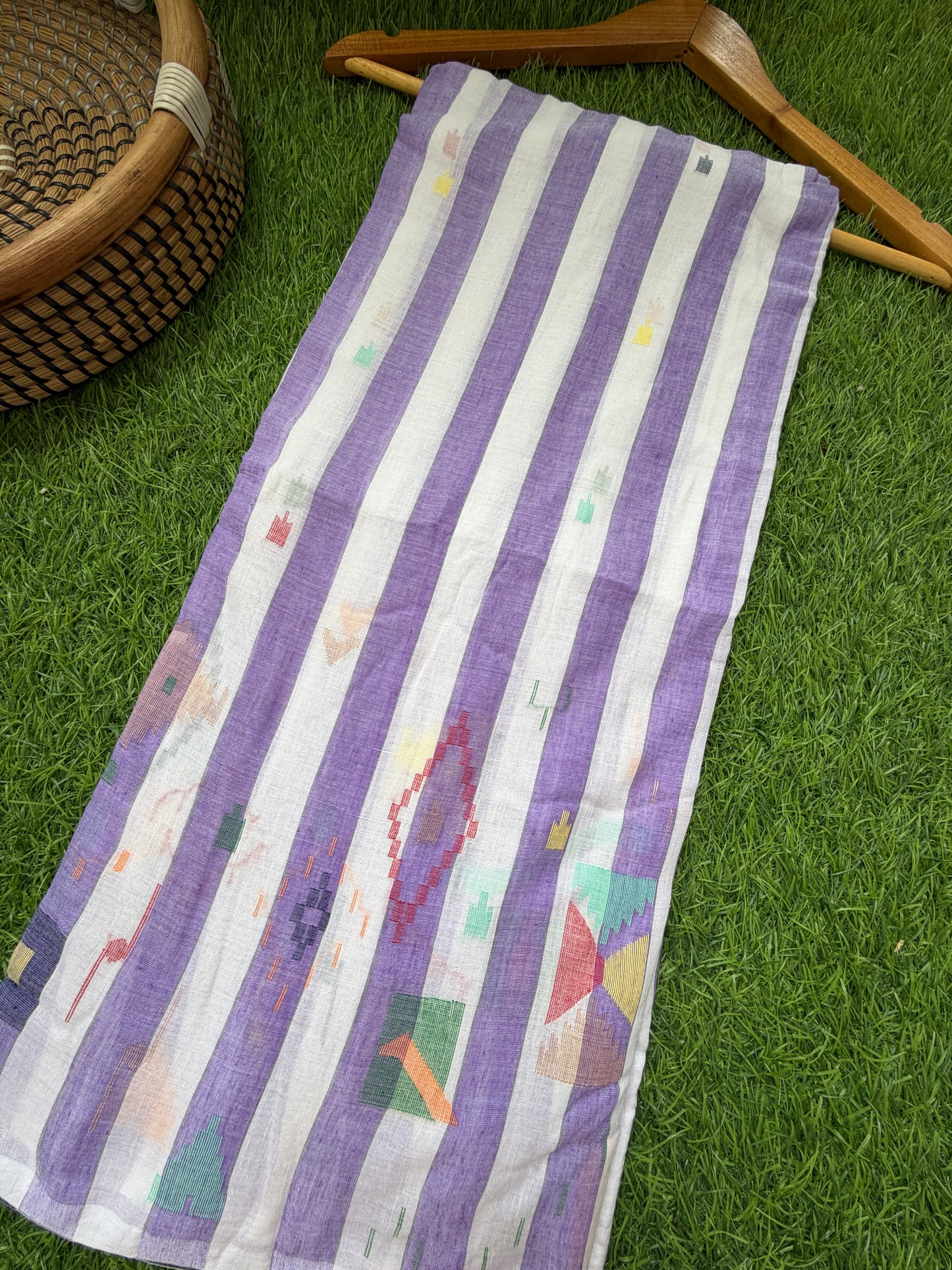 Jaamdani mul fabric