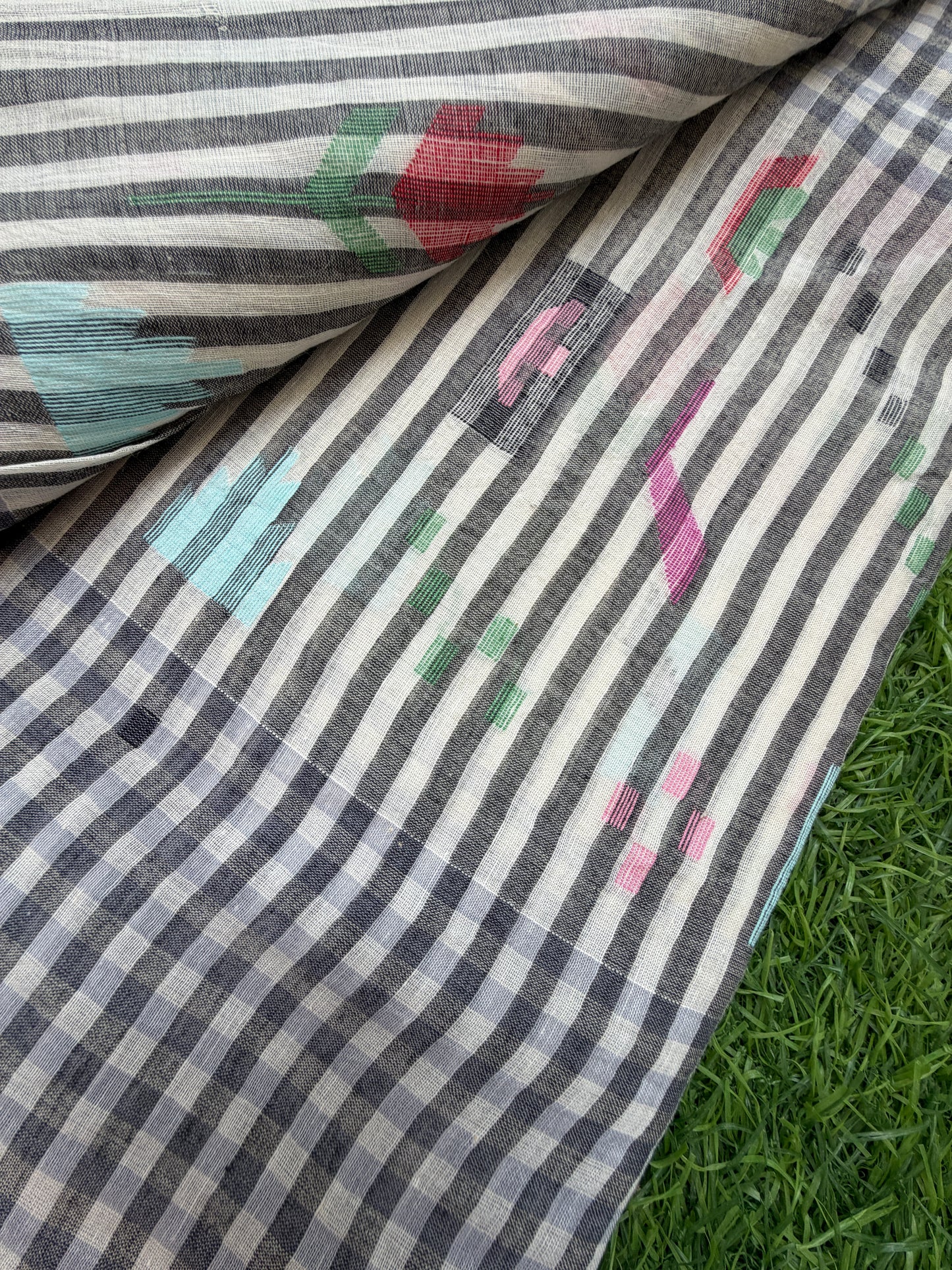 Jaamdani mul fabric