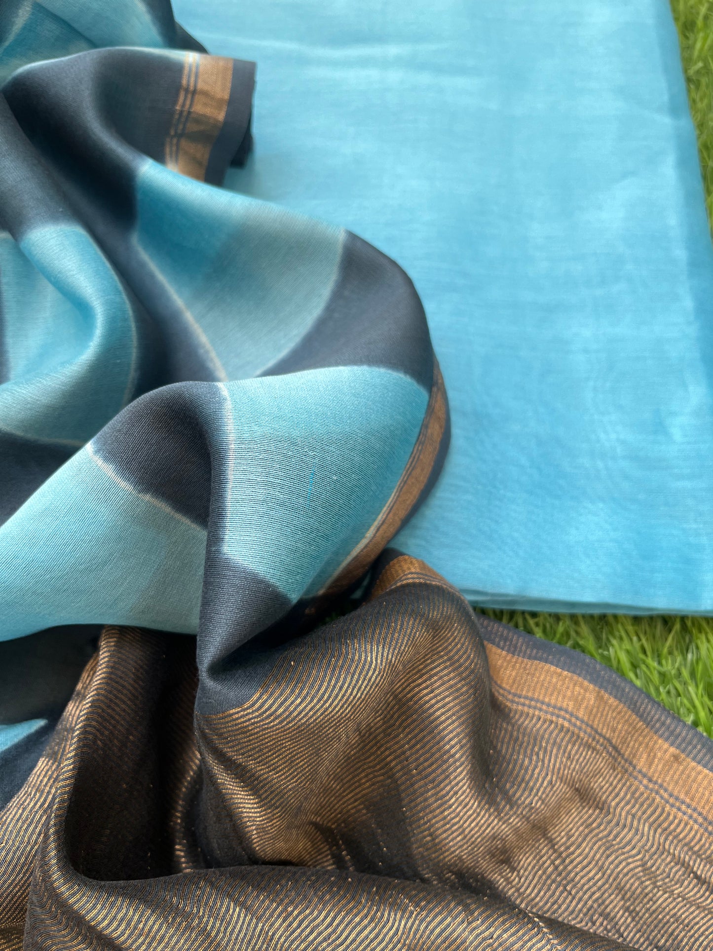 Chanderi Clamp Dye dupatta with plain fabric