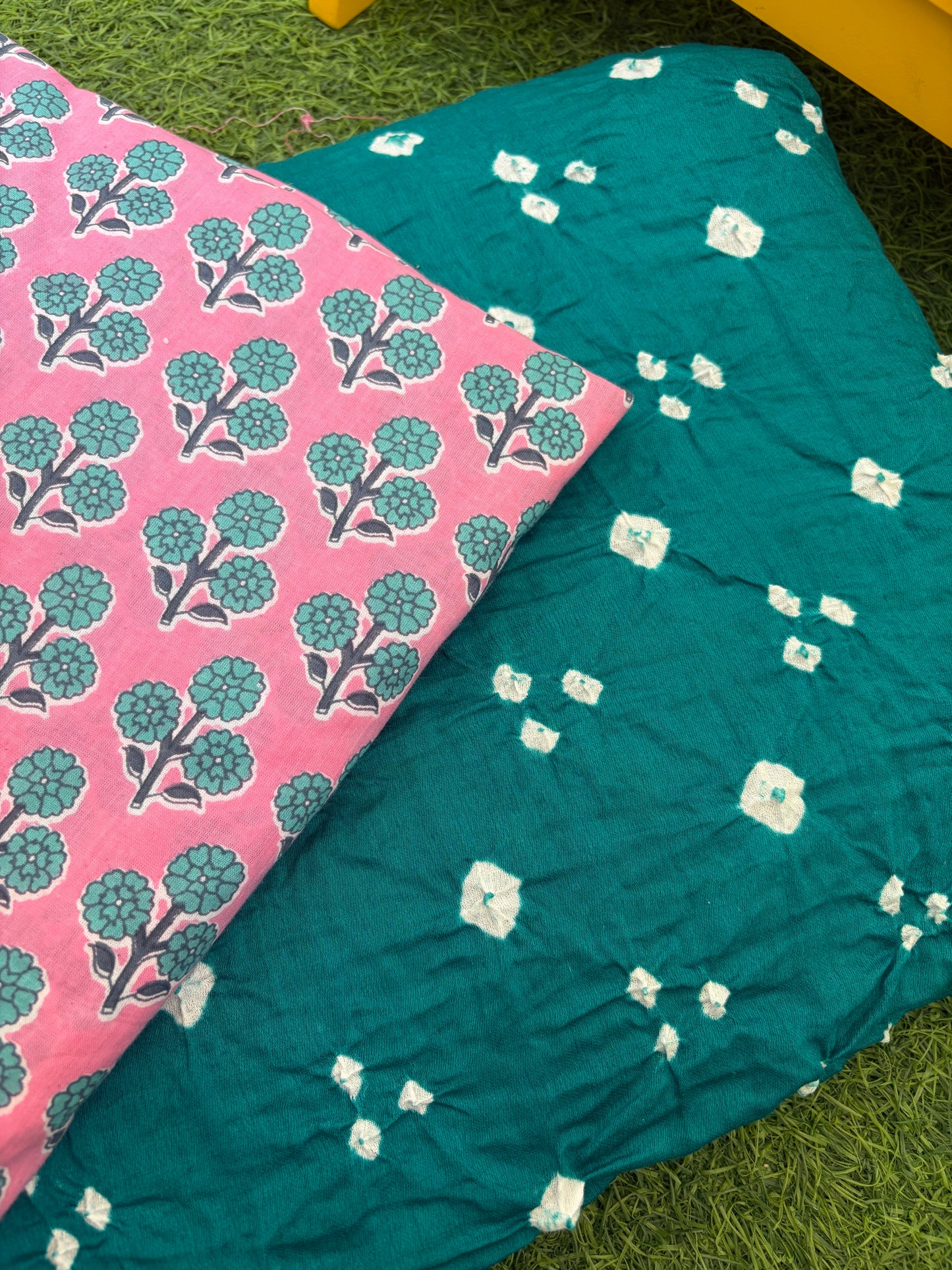 Cotton bandhani and print set