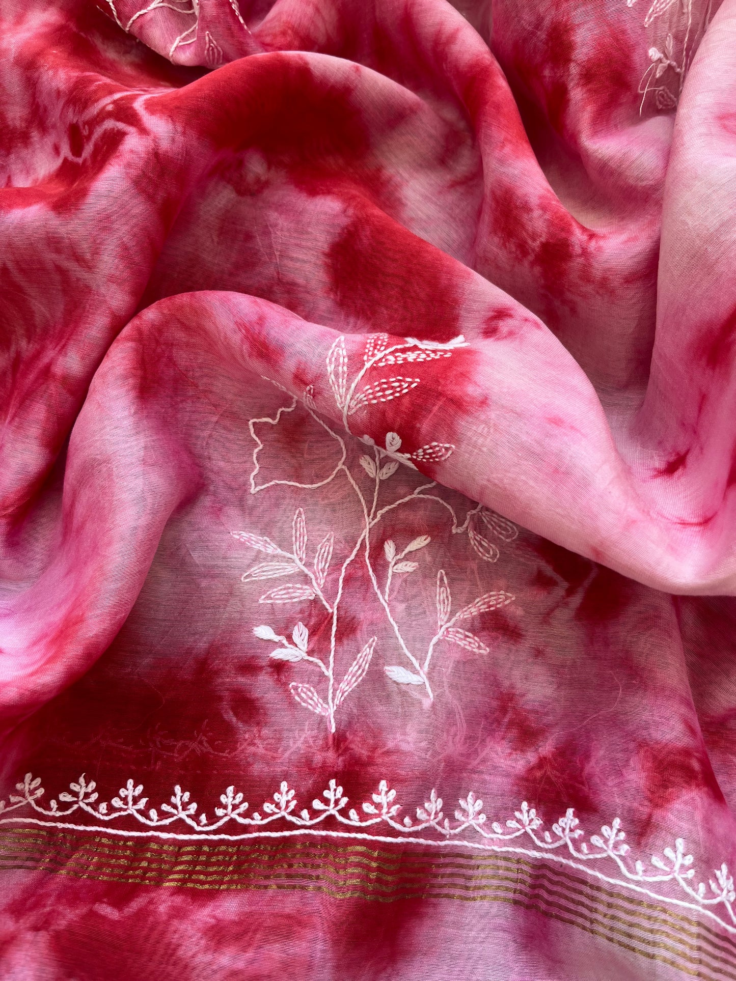 रोज़ाना  :Chanderi Chikankari Dupatta with cotton kurta bottom Fabric