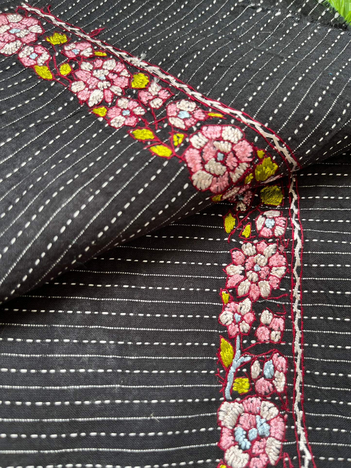 Cotton kashmiri work kurta bandhani Dupatta