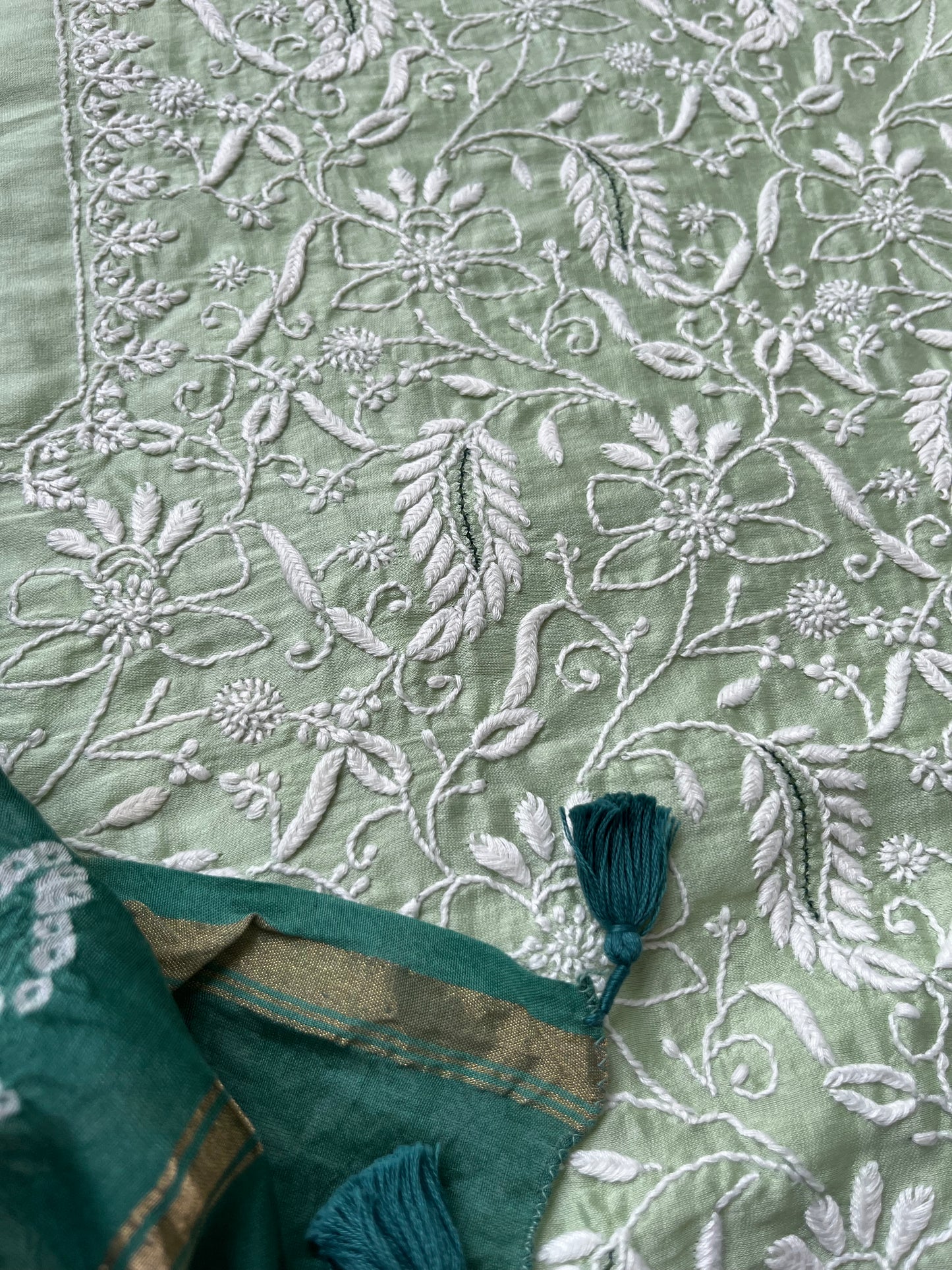 Chanderi Chikankari Kurta bandhani Dupatta