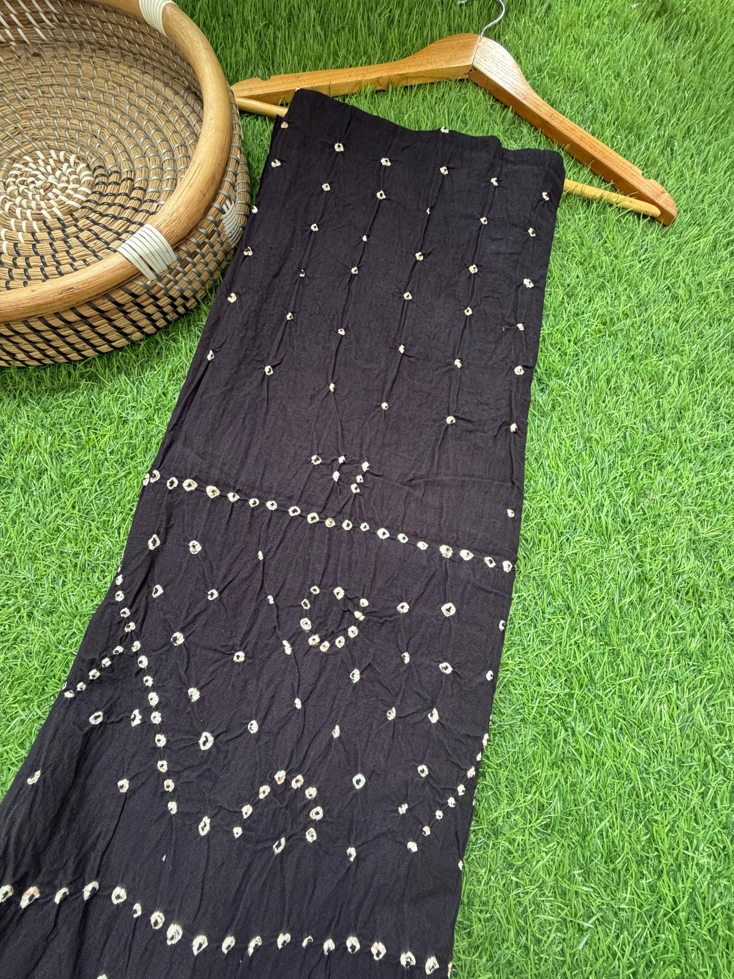 Handwoven organic kala Cotton bandhani fabric