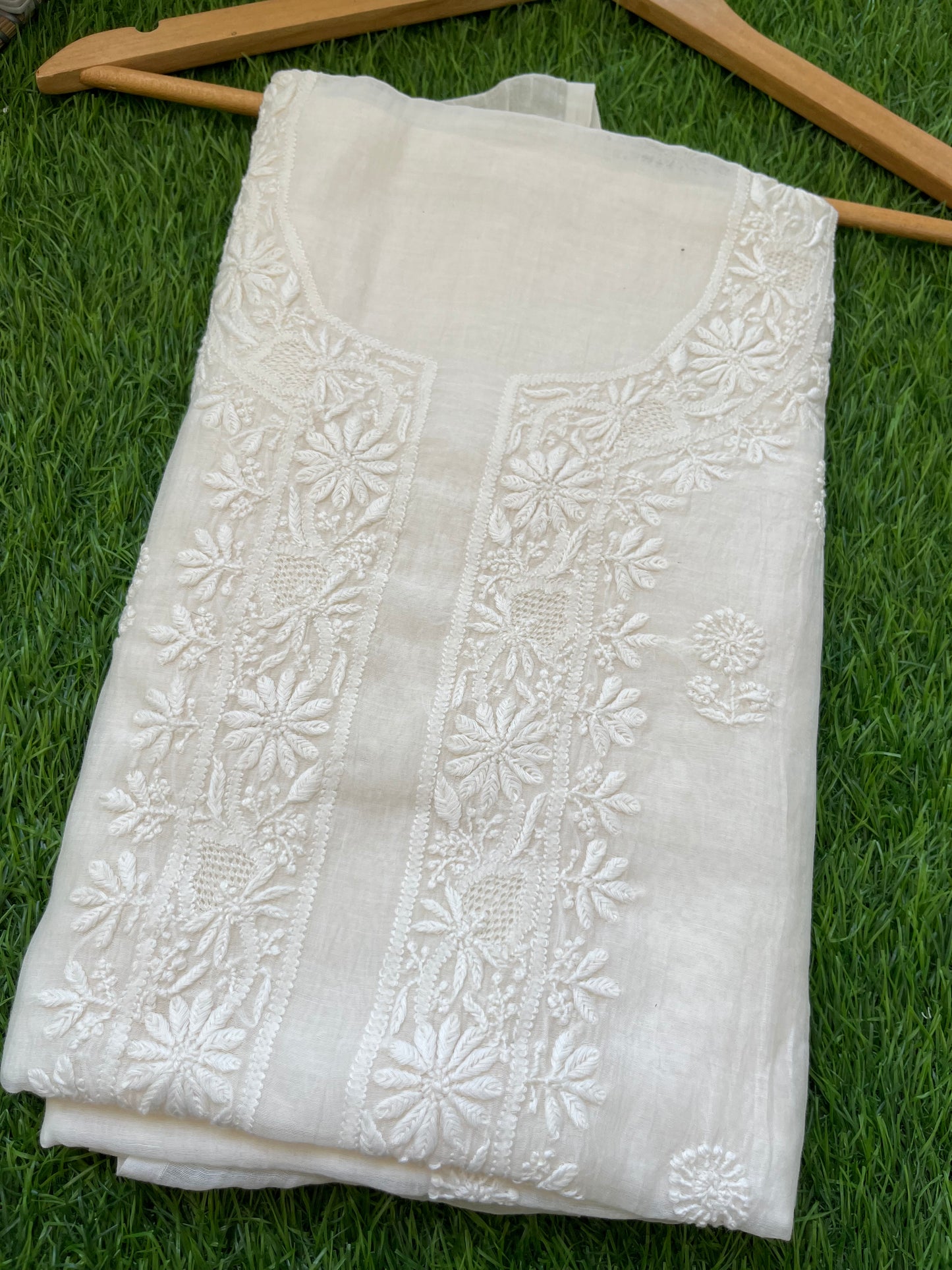 Chanderi chikankari kurta
