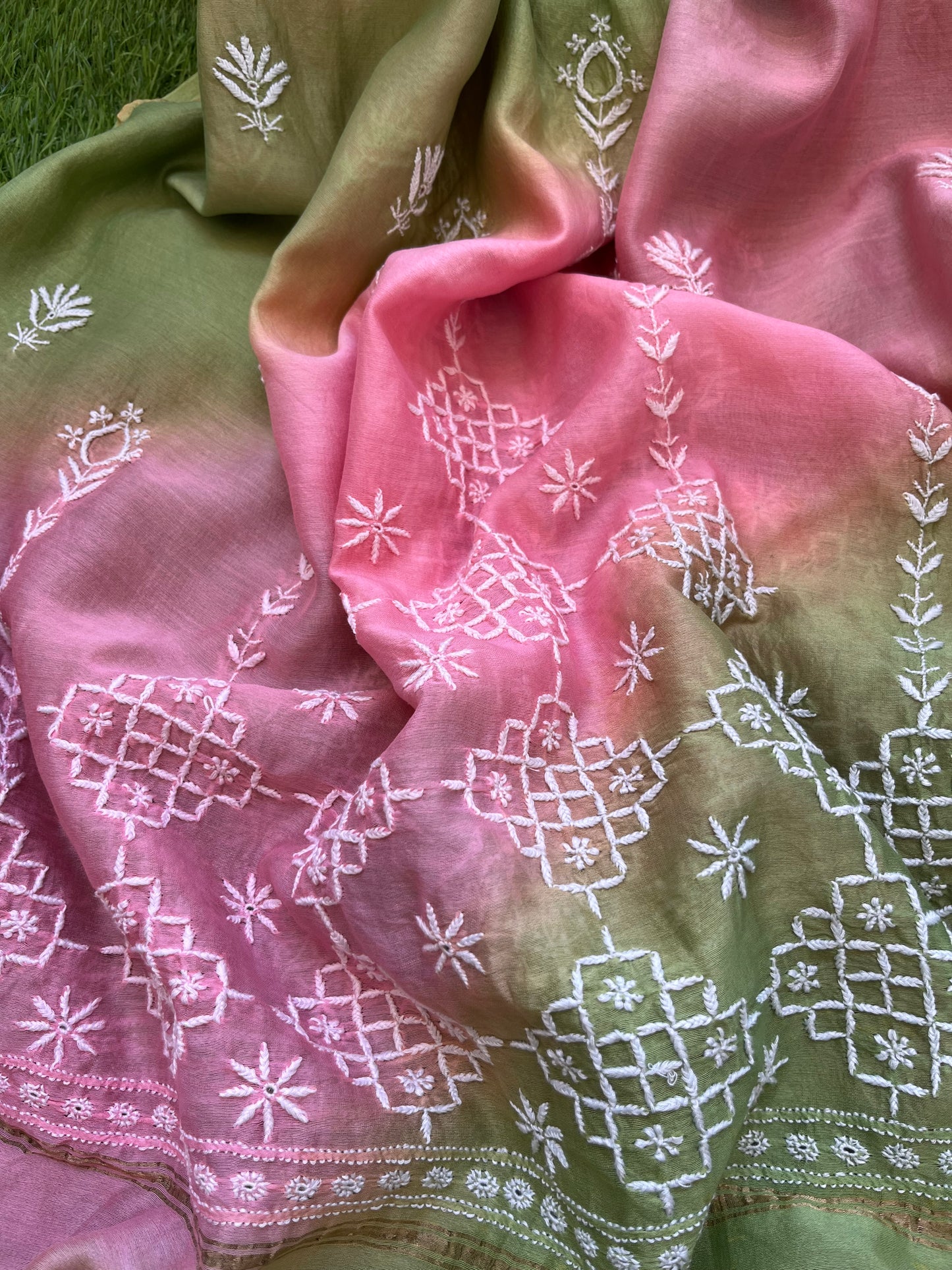 रोज़ाना  :Chanderi Chikankari Dupatta with cotton kurta bottom Fabric