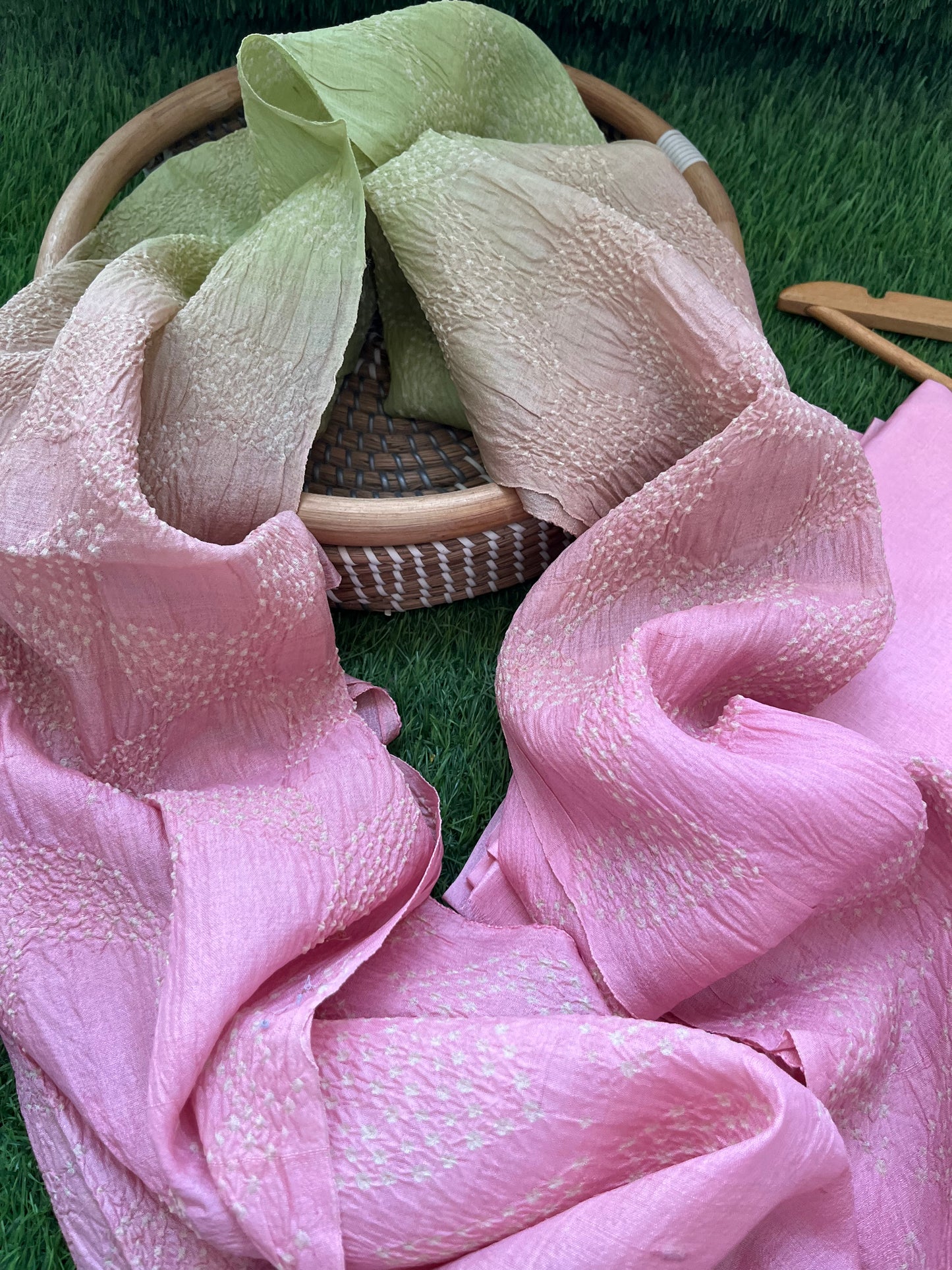 Tussar silk Bandhani dupatta plain kurta