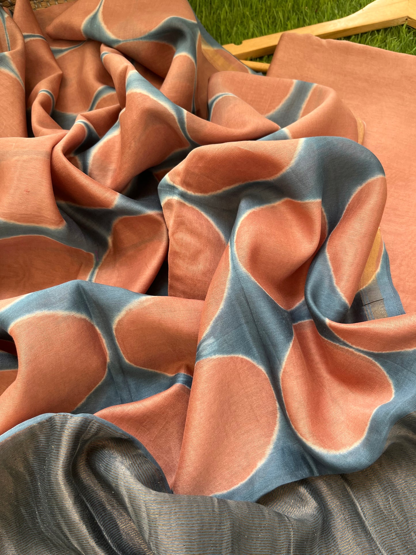 Chanderi Clamp Dye dupatta with plain fabric