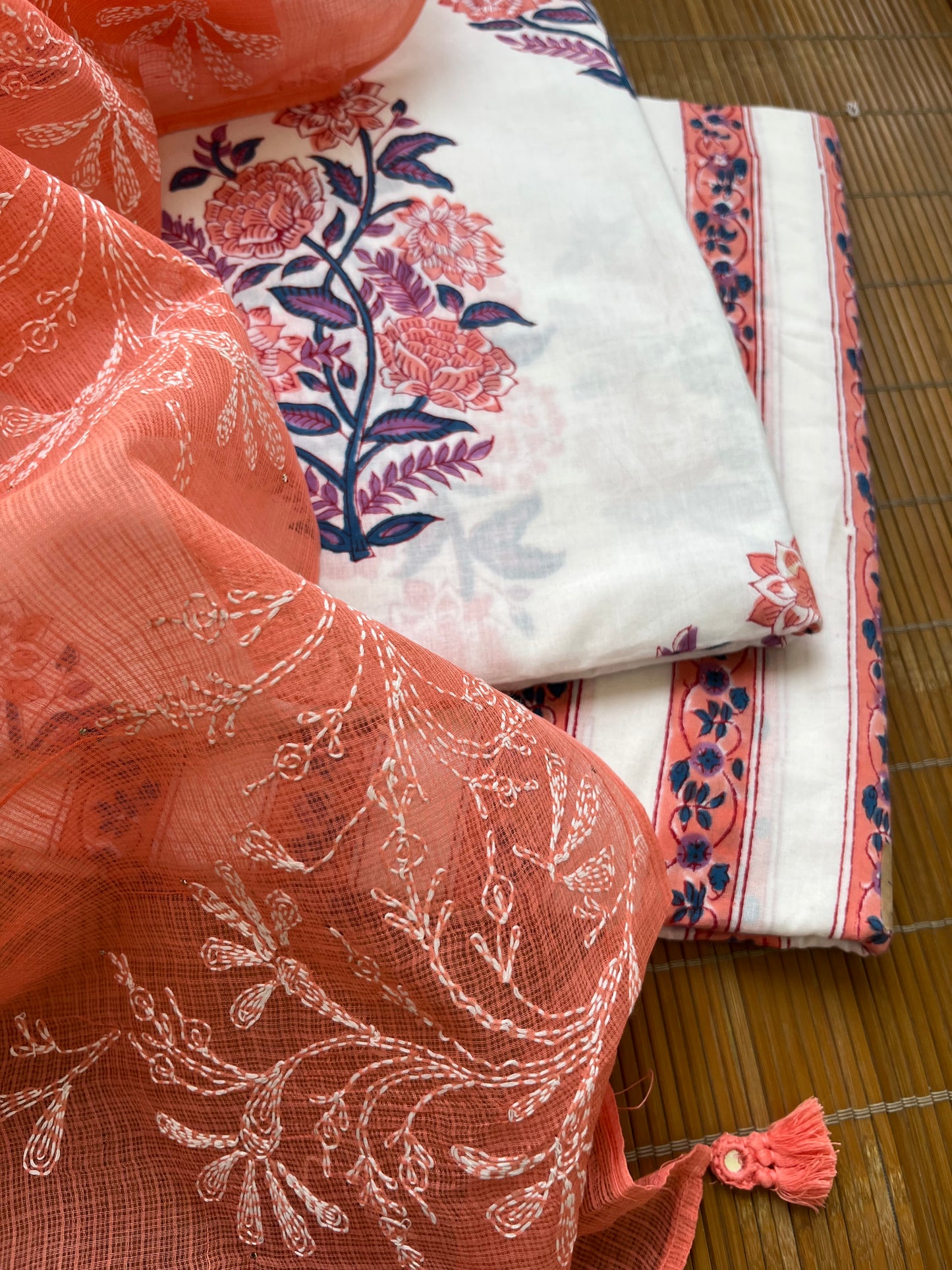 Chikankari Dupatta and print kurta Fabric