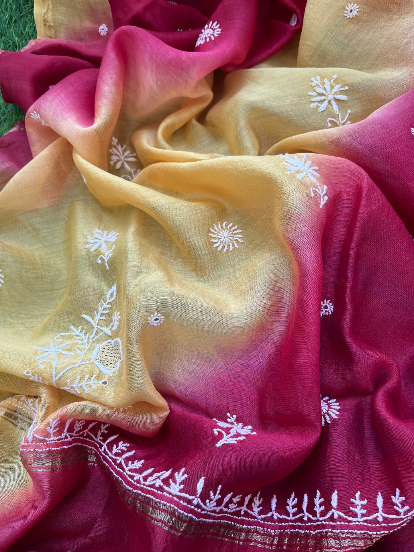 रोज़ाना  :Chanderi Chikankari Dupatta with kala cotton kurta Fabric