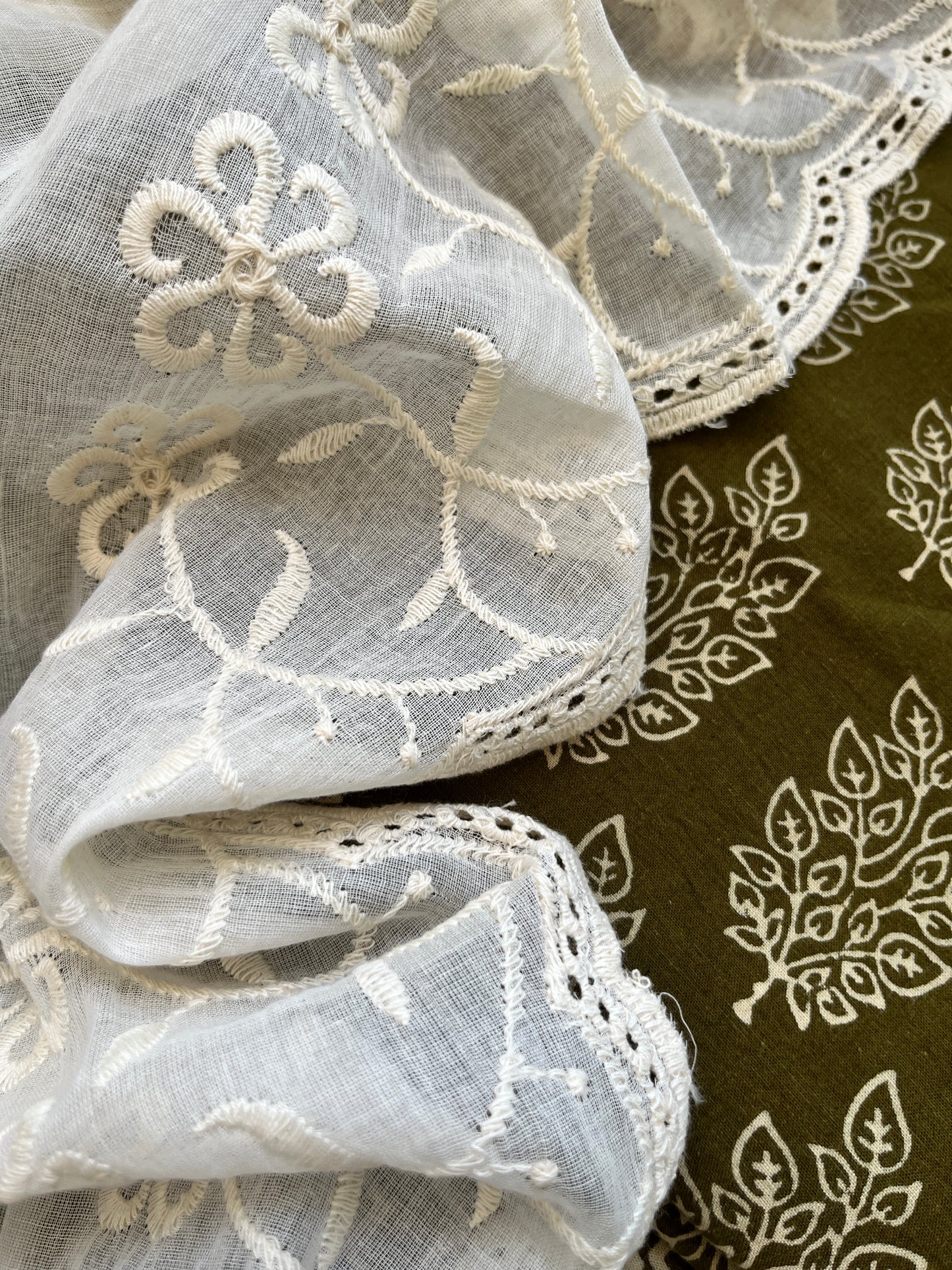 Kurta Bottom scalloped Dupatta