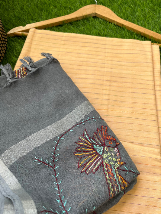 Linen sozni kaam dupatta paired with cotton kurta fabric