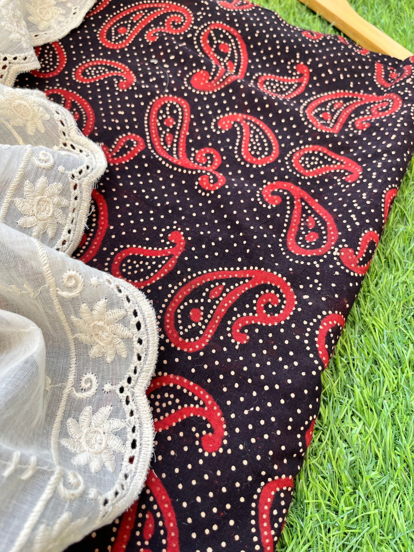 Kurta Bottom scalloped Dupatta