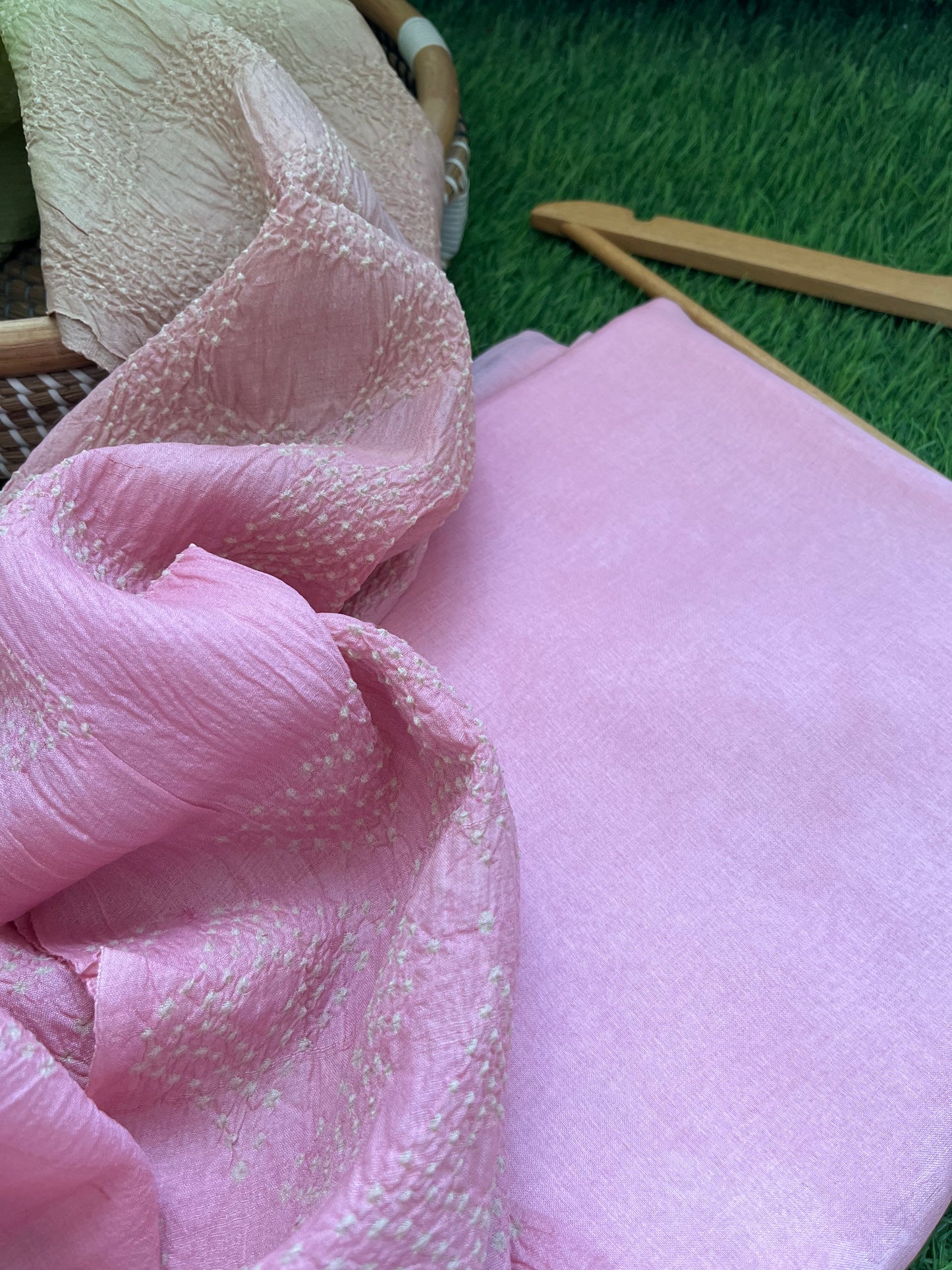 Tussar silk Bandhani dupatta plain kurta